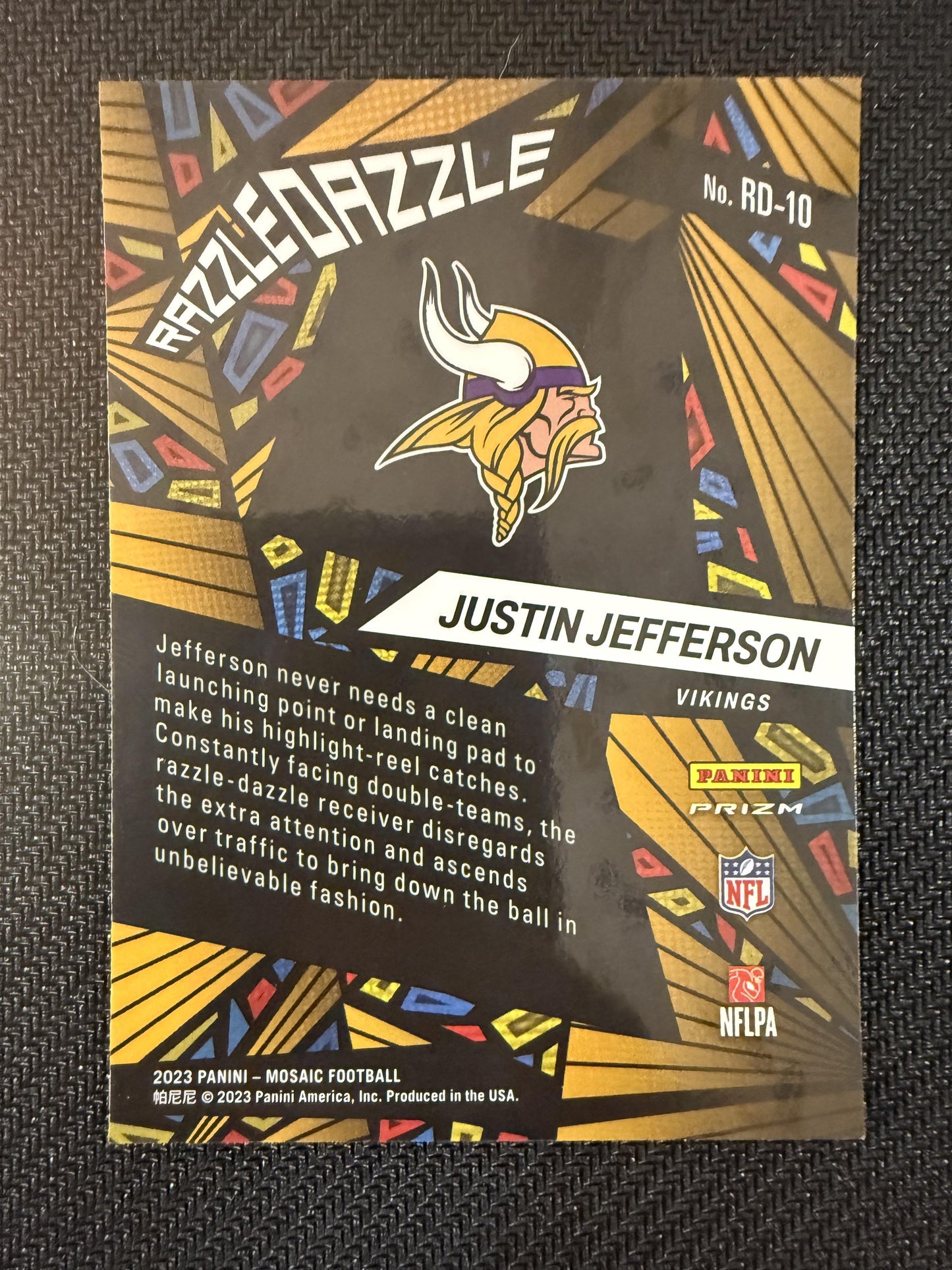 #RD-10 Justin Jefferson 2023 Panini Mosaic Minnesota Vikings Razzle Dazzle
