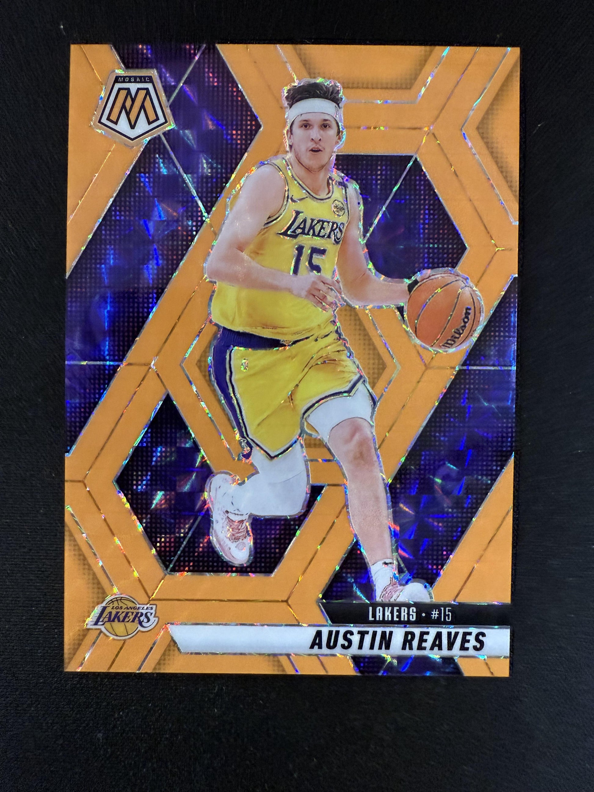 #120 Austin Reaves 2024-25 Panini Mosaic - Orange Fluorescent Mosaic /25 Lakers