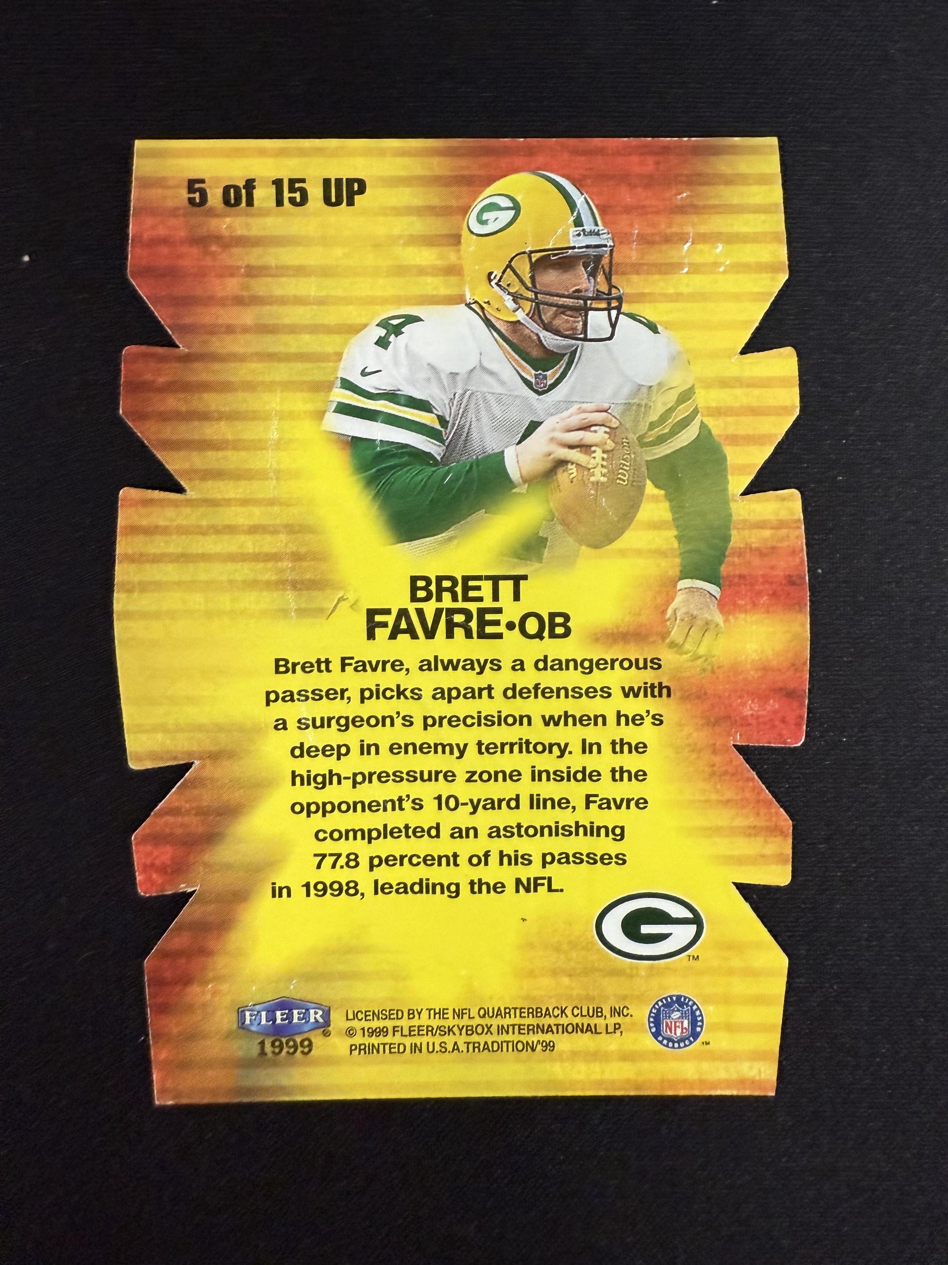 #5 UP Brett Favre 1999 Fleer Tradition Green Bay Packers sports Under Pressure