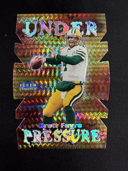 #5 UP Brett Favre 1999 Fleer Tradition Green Bay Packers sports Under Pressure