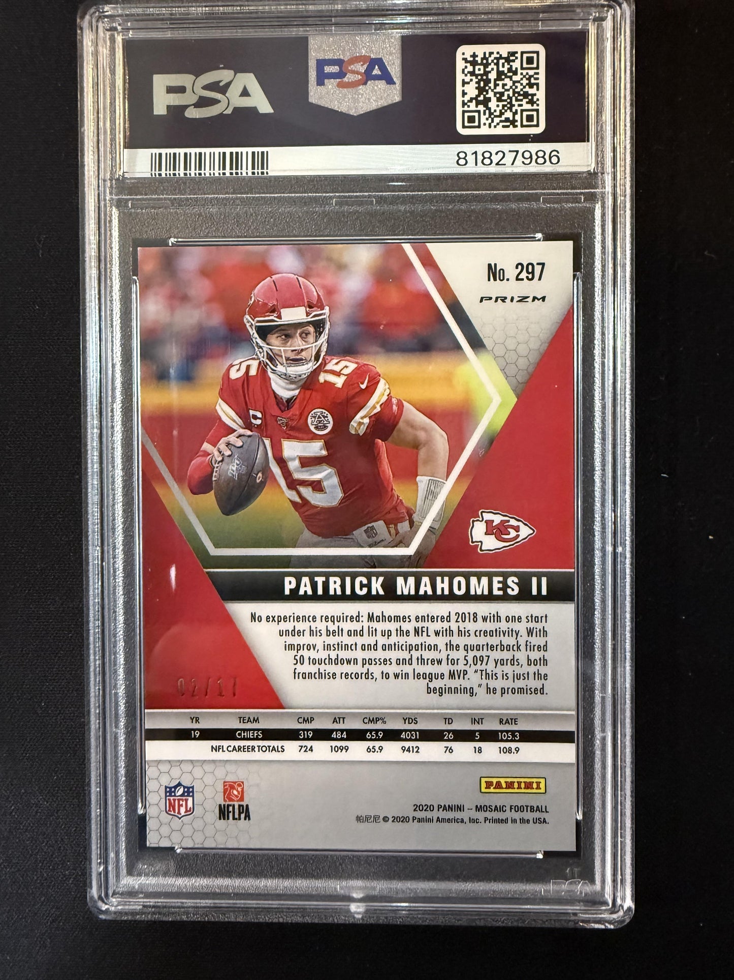 #297 Patrick Mahomes II 2020 Panini Mosaic SN #/17 Chiefs Prizm Gold Wave