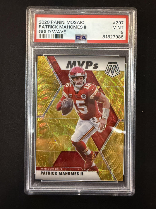 #297 Patrick Mahomes II 2020 Panini Mosaic SN #/17 Chiefs Prizm Gold Wave