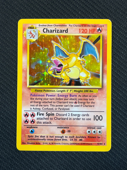 Charizard 4/102** Base Set (MP)