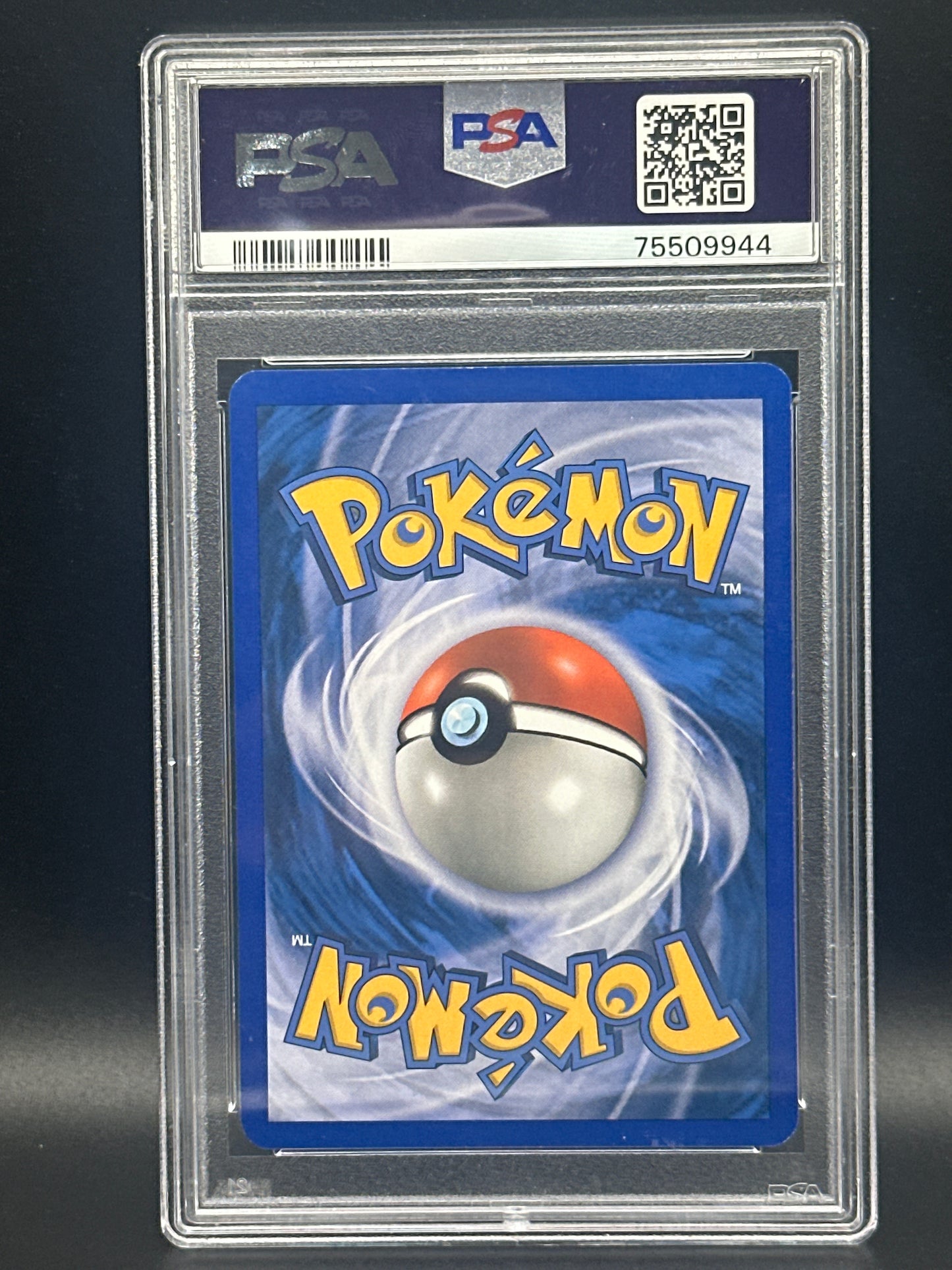 011/108 Machamp PSA 8