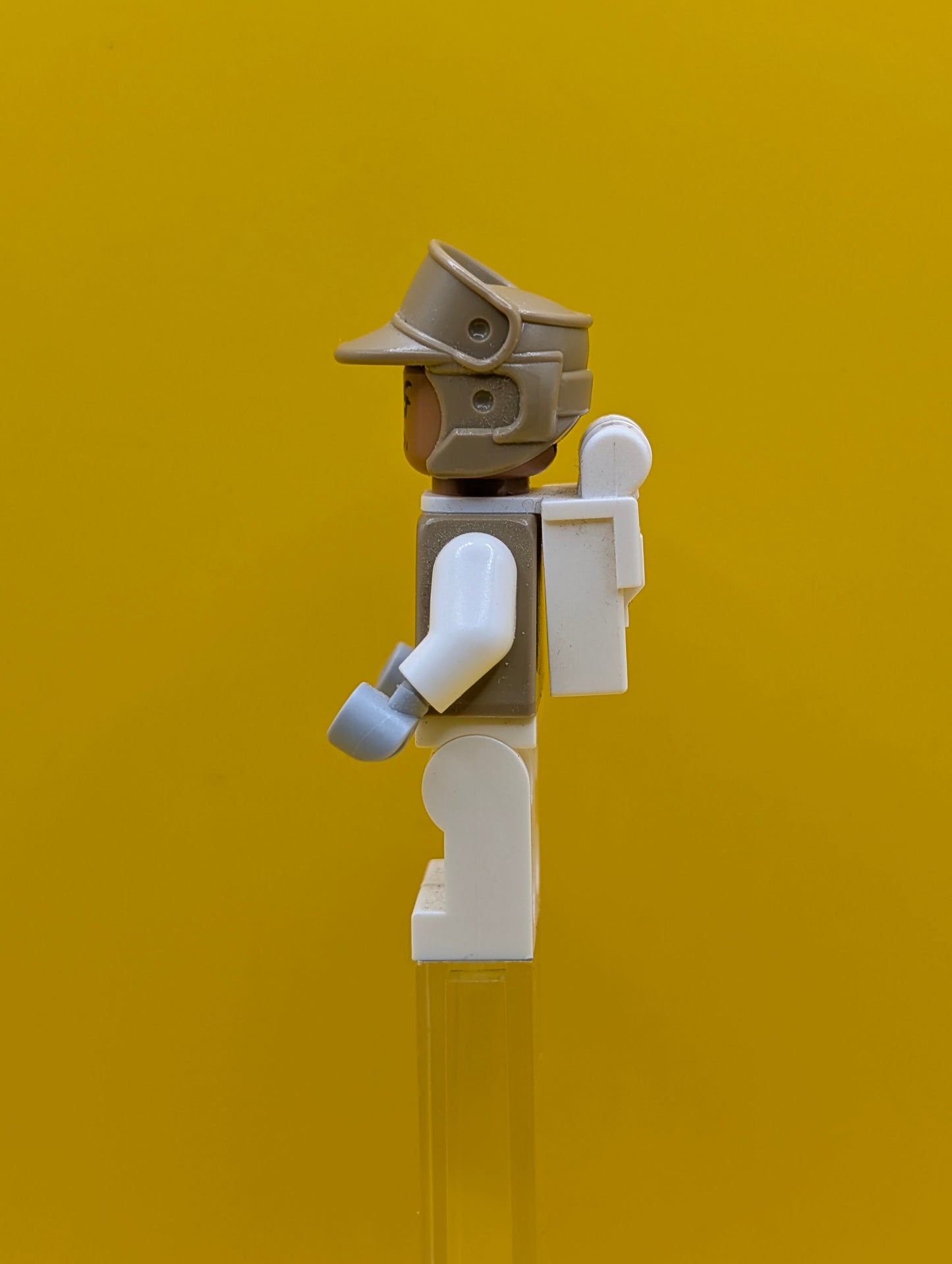 Hoth Rebel Trooper sw1313 Dark Tan Uniform Female (Kori Zaran) Star Wars Lego Minifigure