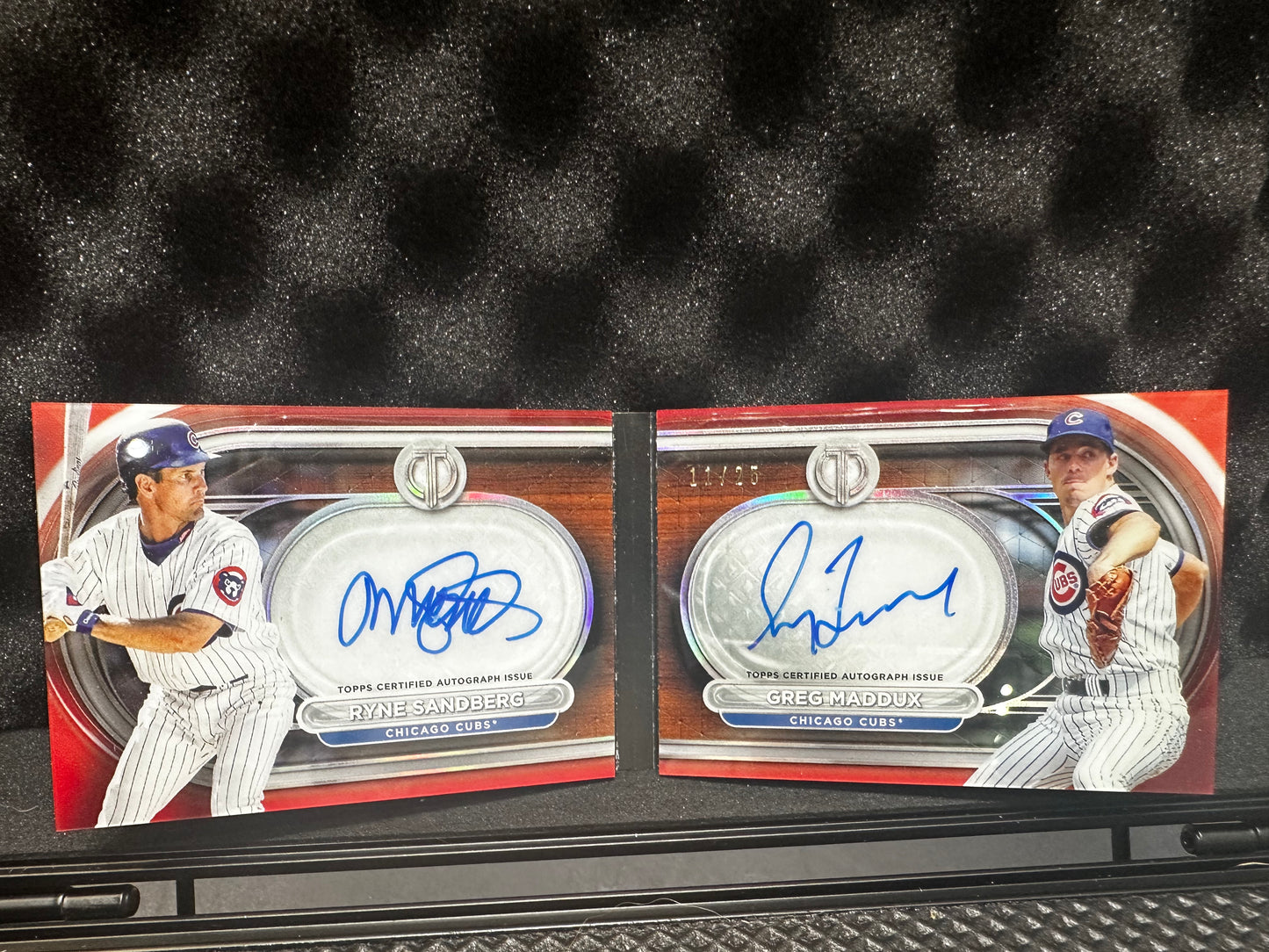 Ryne Sanberg Greg Maddux TTBA-SM 2024 Topps Tribute Baseball Tandems Autogrpahed Book Card 11/25 Chicago Cubs