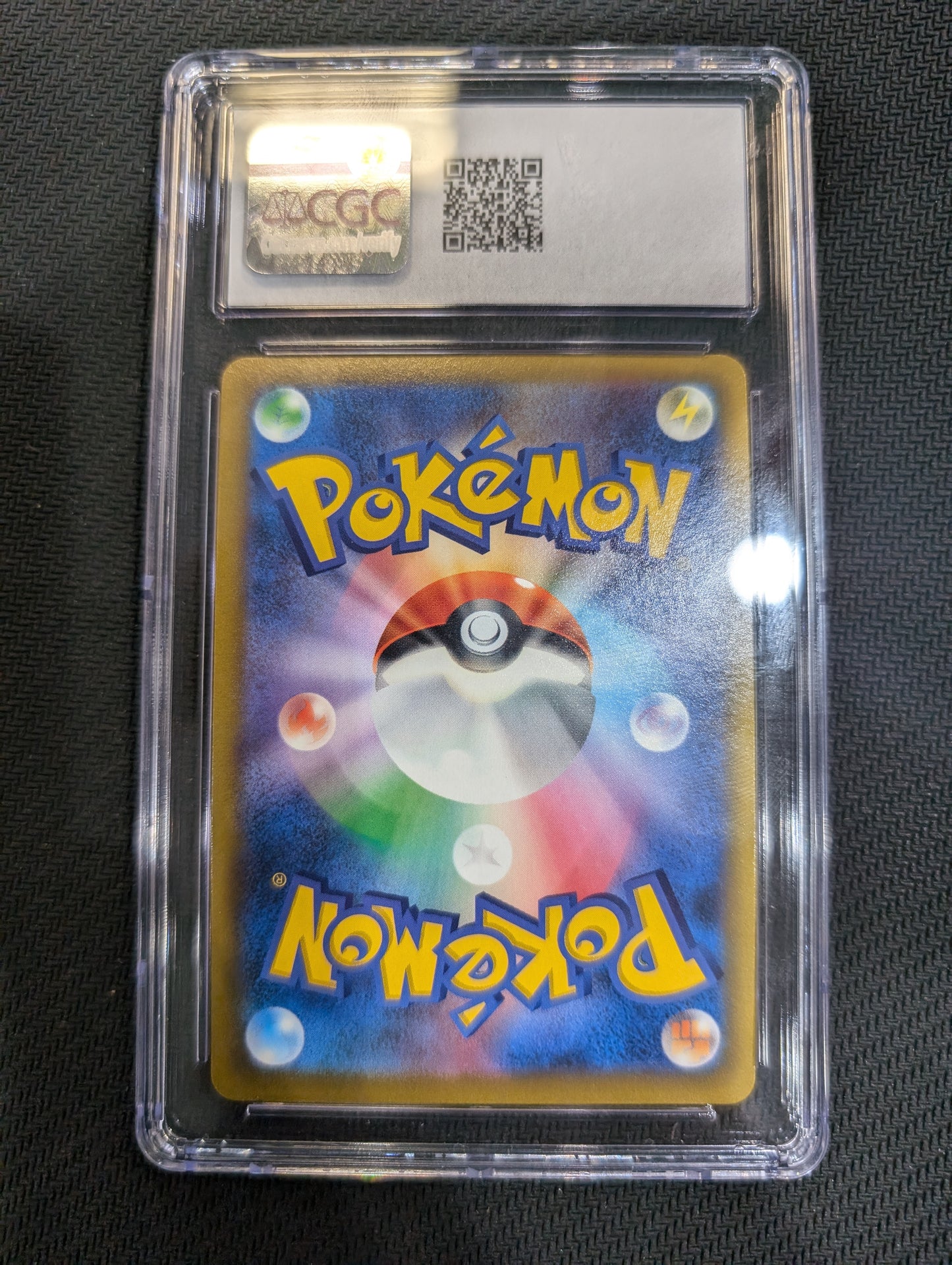 073/067 hoothoot Jap CGC 10