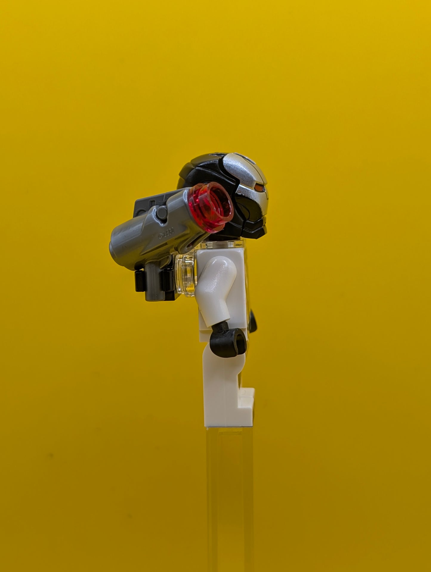 War Machine sh0564 White Jumpsuit with Shooter Marvel Lego Minifigure