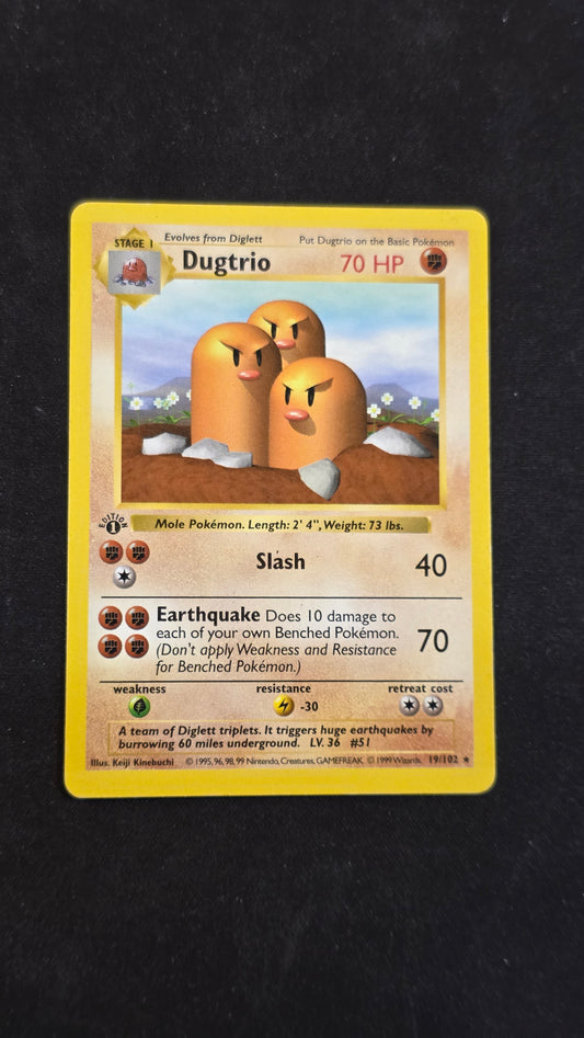 Dugtrio (1st Edition Shadowless) #19/102 -Base Set