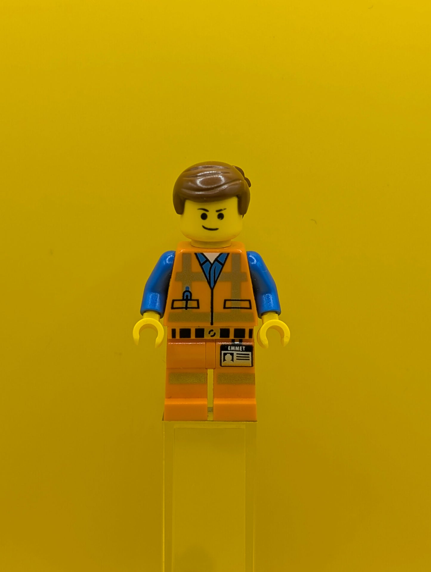 Emmet tlm087 Lopsided Closed Mouth Smile, without Piece of Resistance The Lego Movie Lego Minifigure