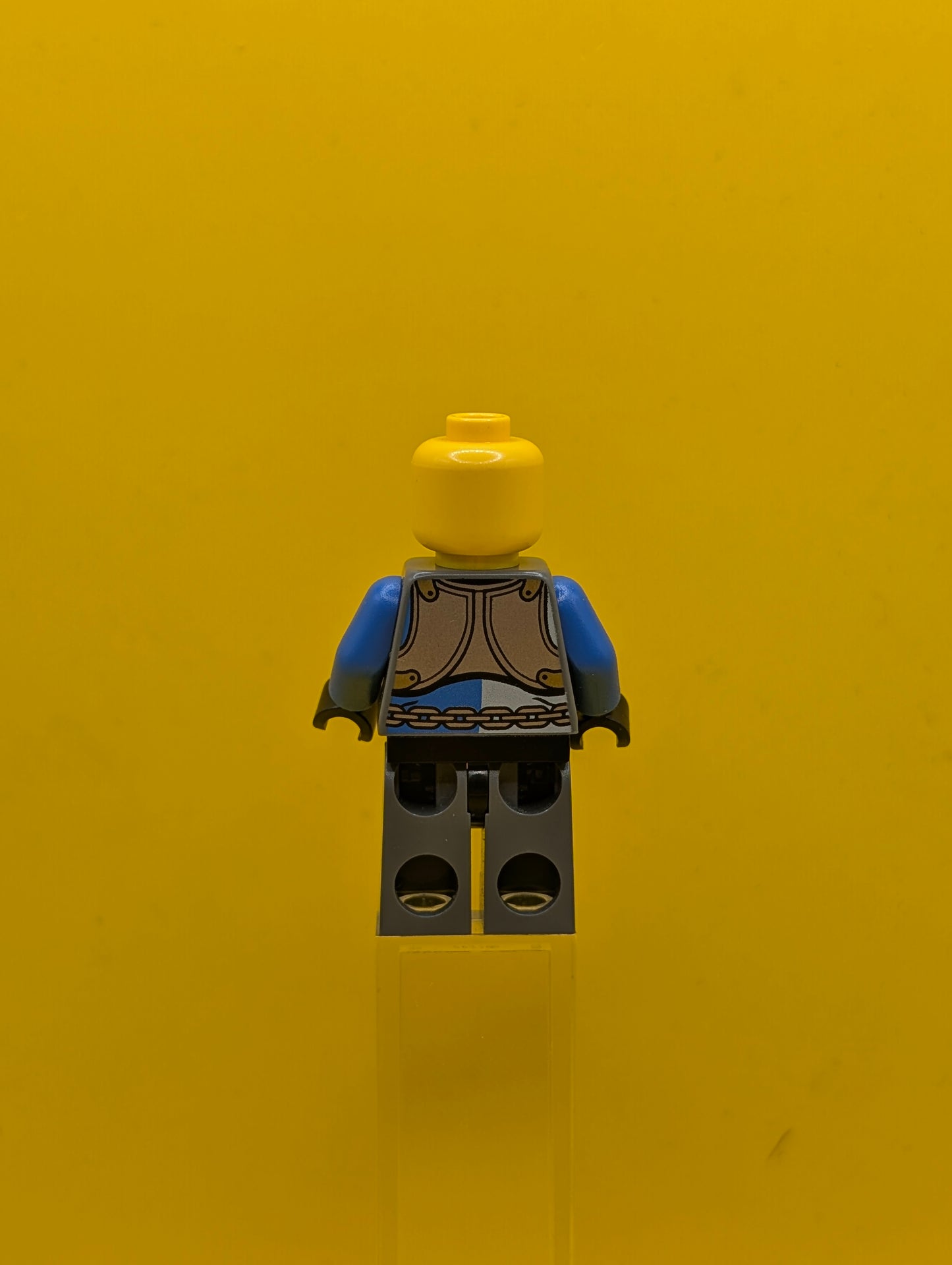King's Knight Armor cas523 with Lion Head with Crown, Helmet with Fixed Grille Castle Lego Minifigure