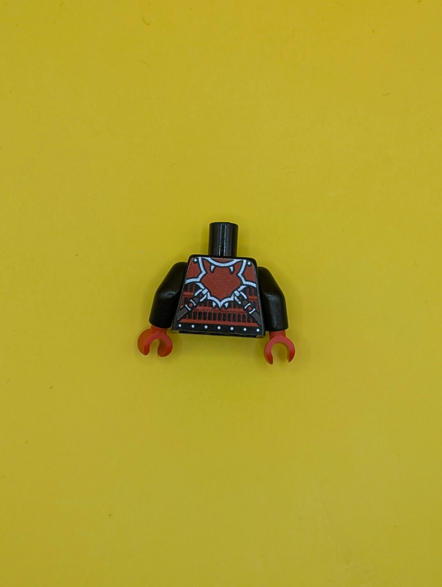 973pb2498c01 Torso Ninjago Red Armor with Lime Swirl Medallion Front, Belts on Back Pattern  / Black Arms / Red Hands Lego Part