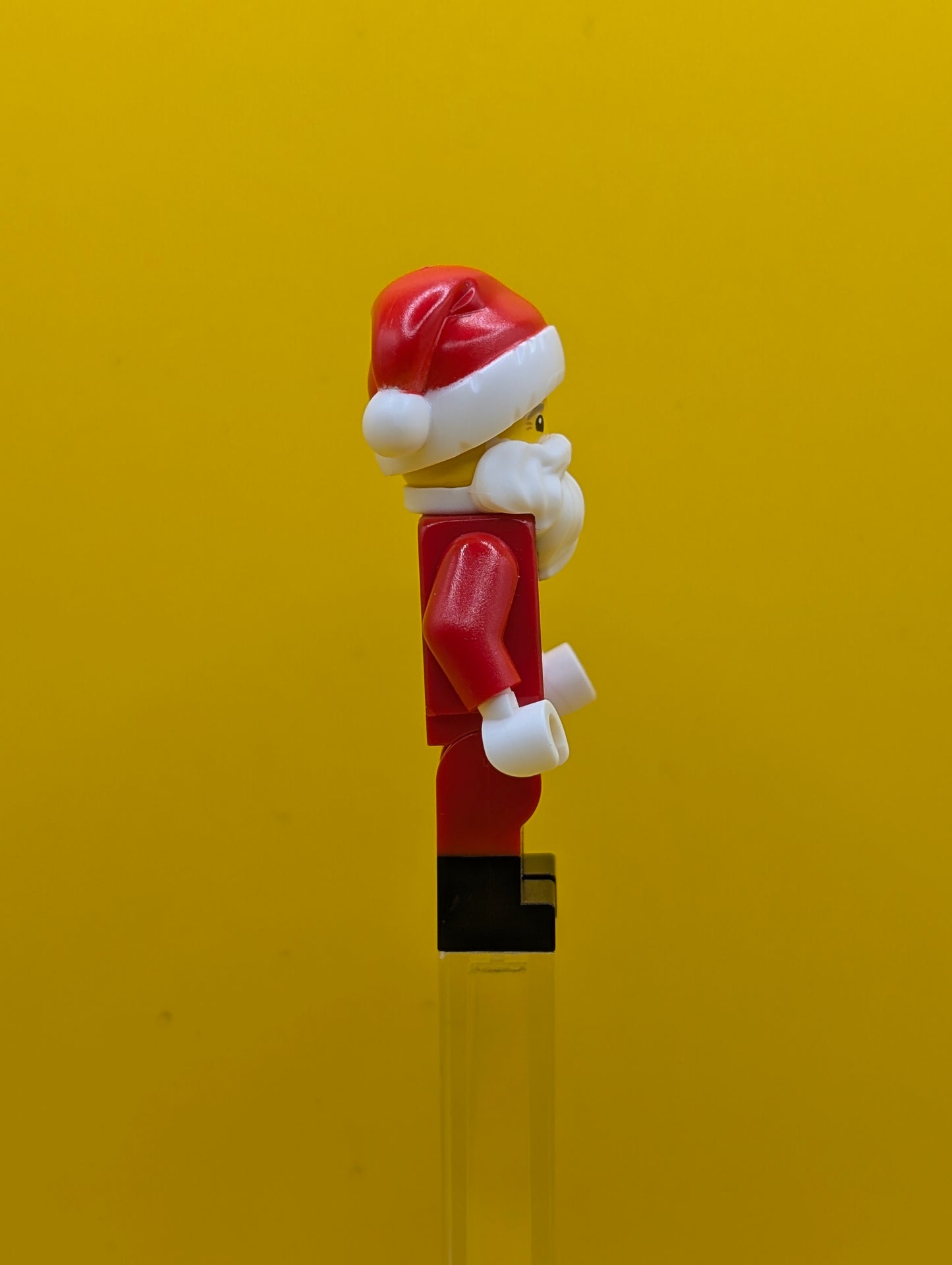 Santa hol368 Fur Lined Jacket with 2 Wrinkles on Back, Red Legs with Black Boots, Santa Hat with Printed Red Top Holiday Lego Minifigure