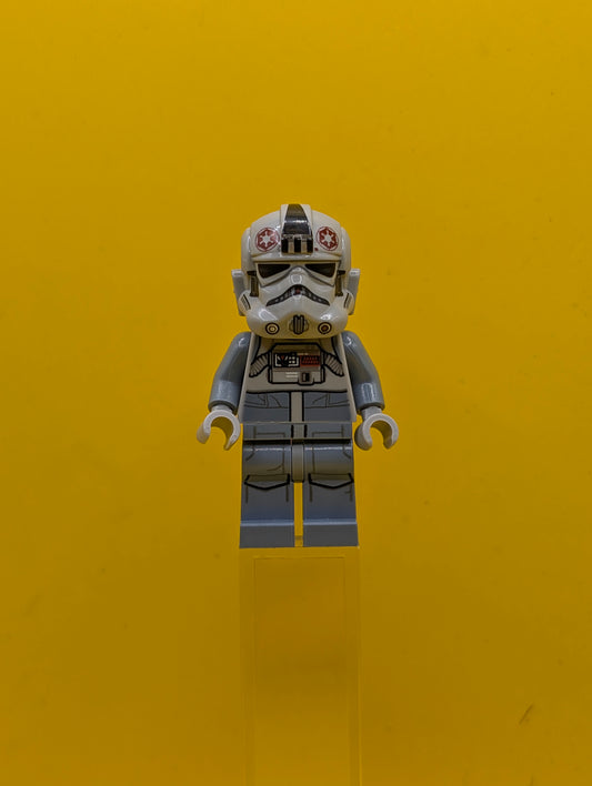 AT-AT Driver sw0581  Dark Red Imperial Logo, Grimacing Star Wars Lego Minifigure