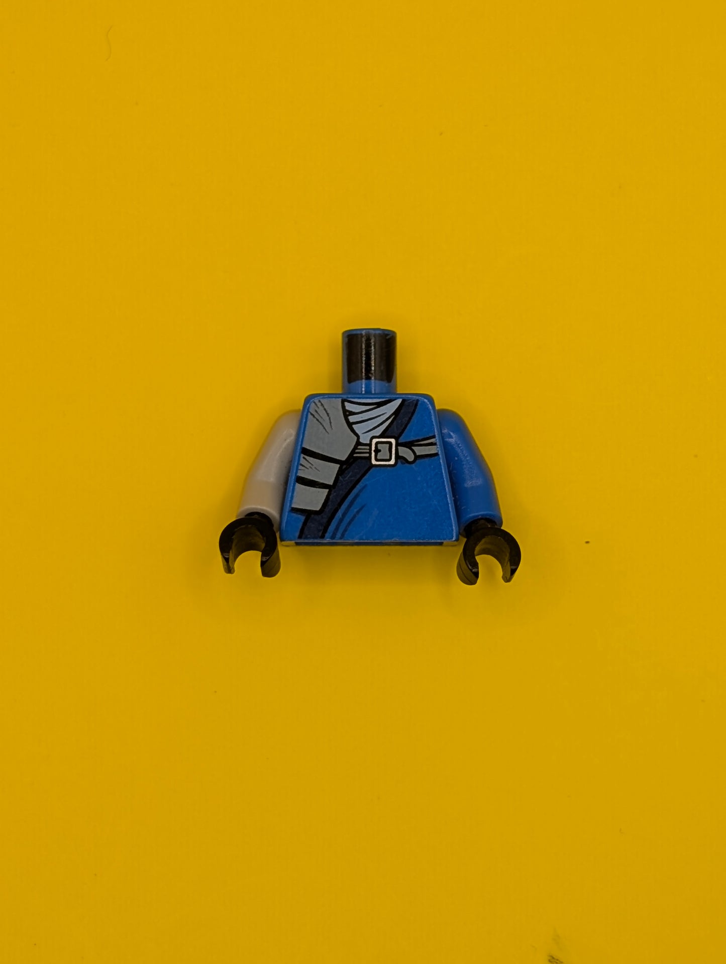 Torso Ninjago Wrap with Shoulder Pouch and Belt Pattern / Blue Arm Left / Light Bluish Gray Arm Right / Black Hands 973pb1027c01 Lego
