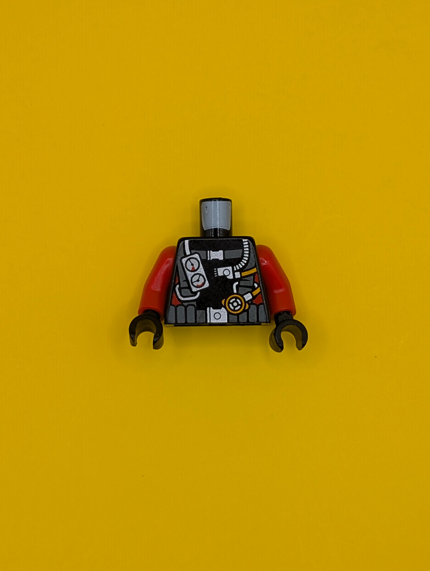 Torso Diving Suit with Dark Bluish Gray Harness, Gauges on Front, Hoses and Zipper on Back, Red Stripes on Sides Pattern / Red Arms / Black Hands 973pb2015c01 Lego