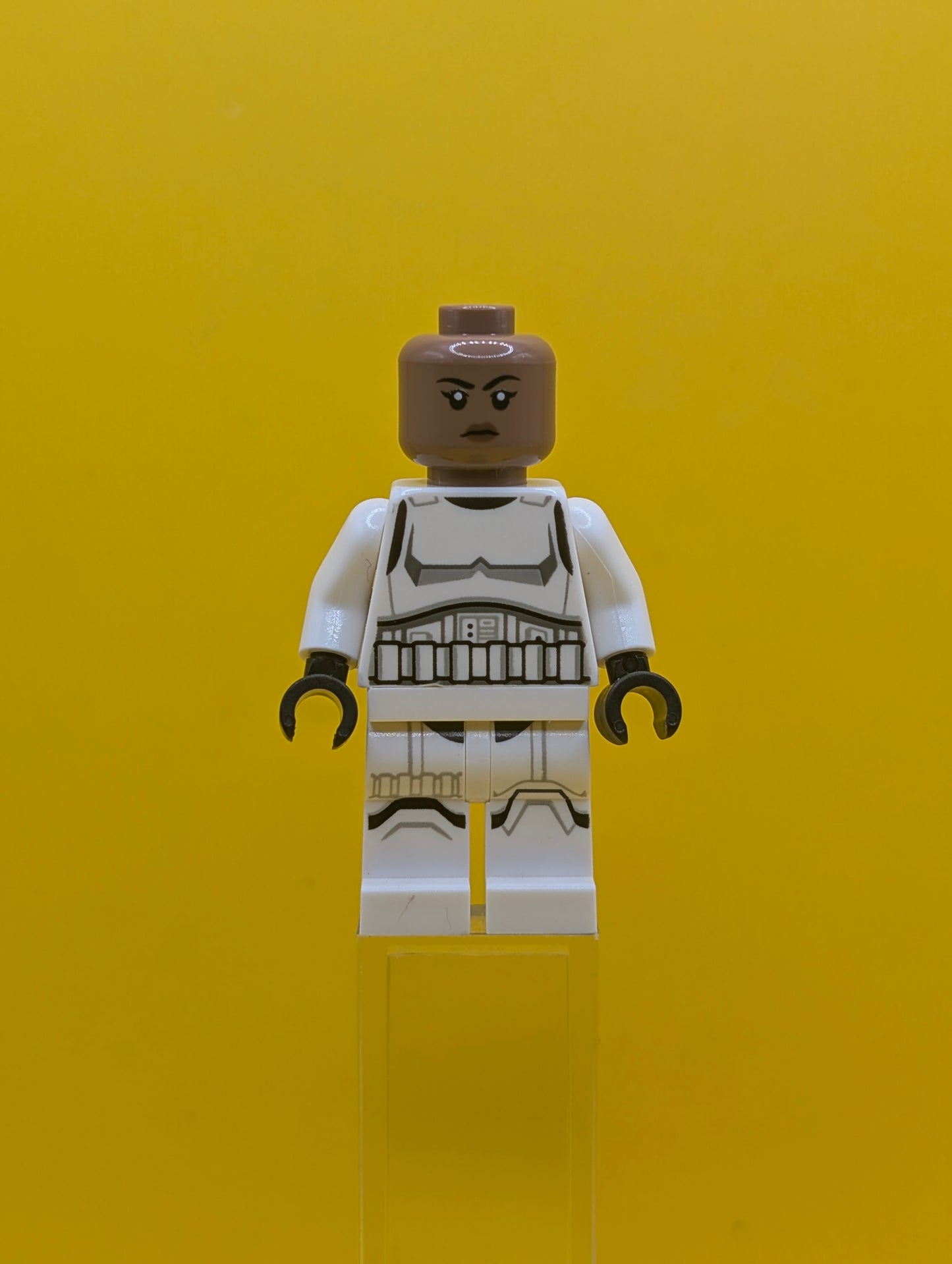 Imperial Stormtrooper sw1326 Female, Dual Molded Helmet with Light Bluish Gray Panels on Back, Shoulder Belts, Medium Brown Head Star Wars Lego Minifigure