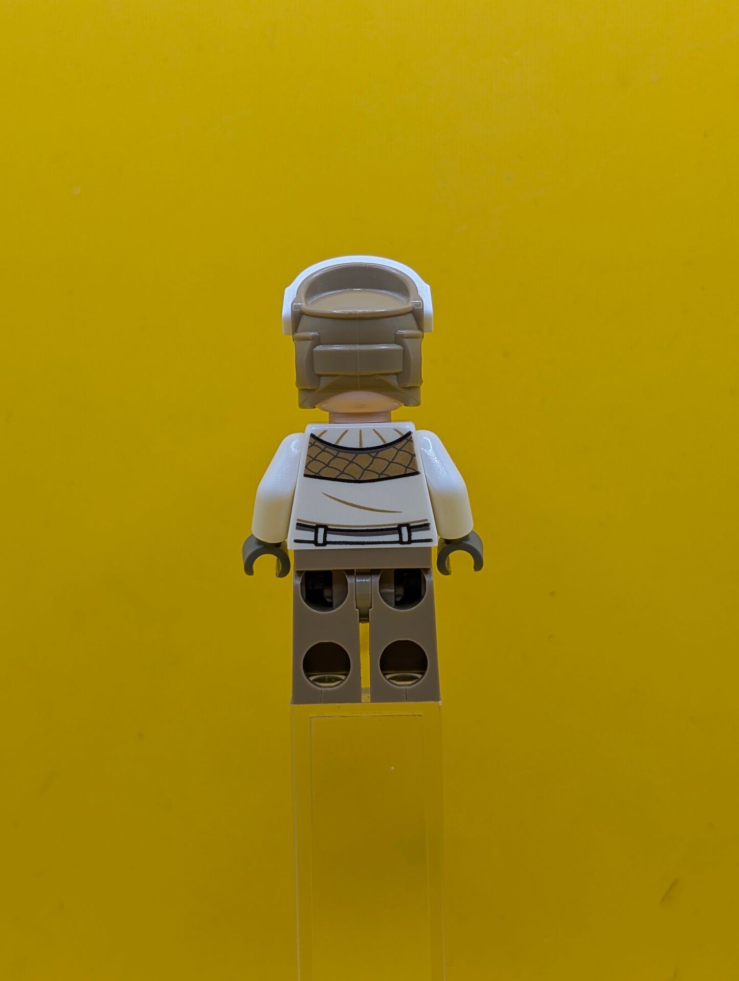 Hoth Rebel Trooper sw1008 White Uniform, Dark Tan Legs (Brown Angular Beard) Star Wars Lego Minifigure