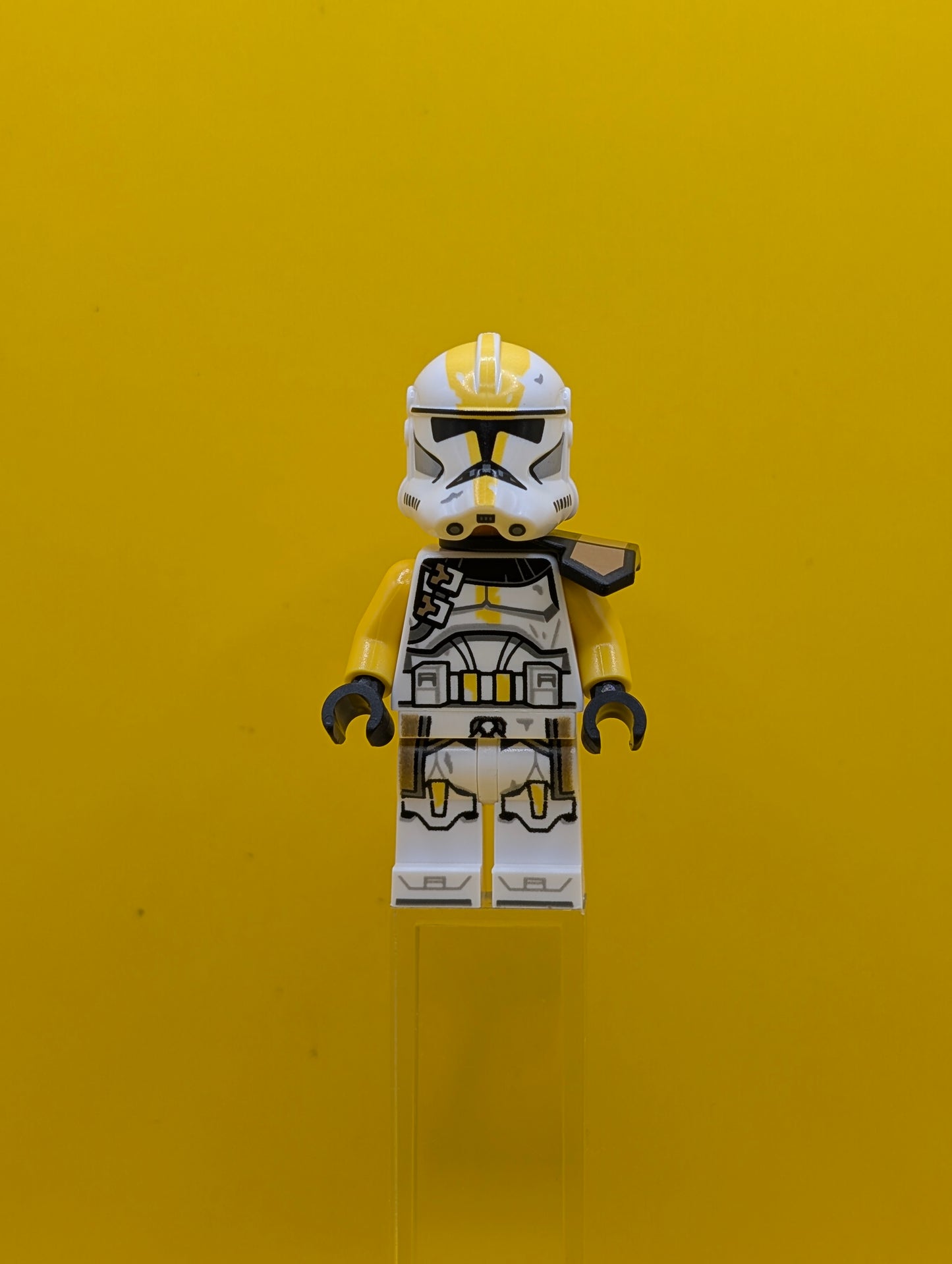Clone Trooper sw1422 327th Star Corps (Phase 2) - Nougat Head Star Wars Lego Minifigure