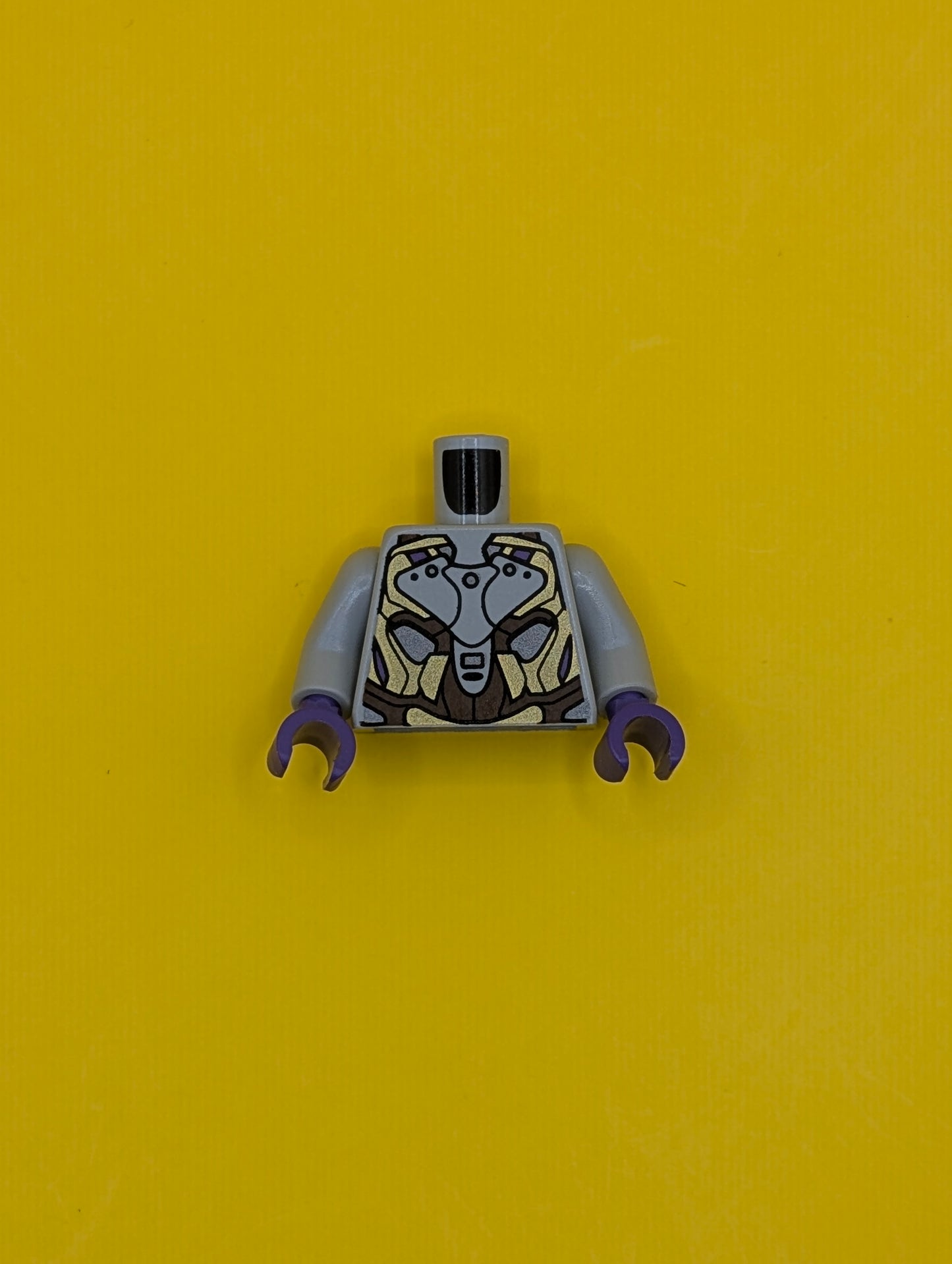 Torso Alien with Gold, Dark Brown and Silver Armor Pattern / Light Bluish Gray Arms / Dark Purple Hands 973pb1203c01 Lego