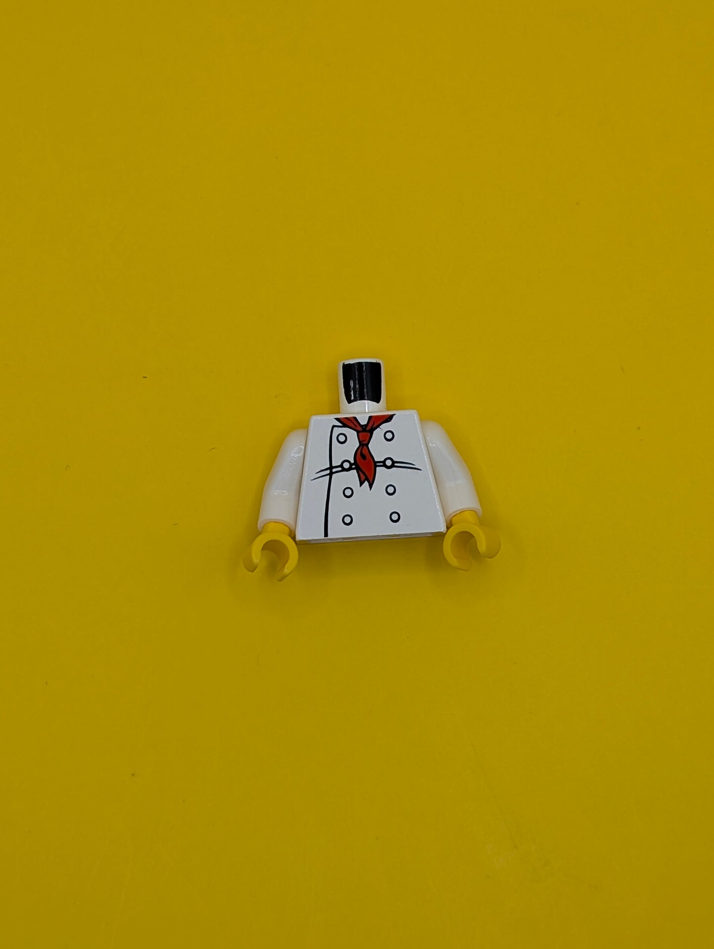 Torso Chef with 8 Buttons, Long Red Neckerchief, Black Wrinkles Pattern / White Arms / Yellow Hands 973px4c01 Lego