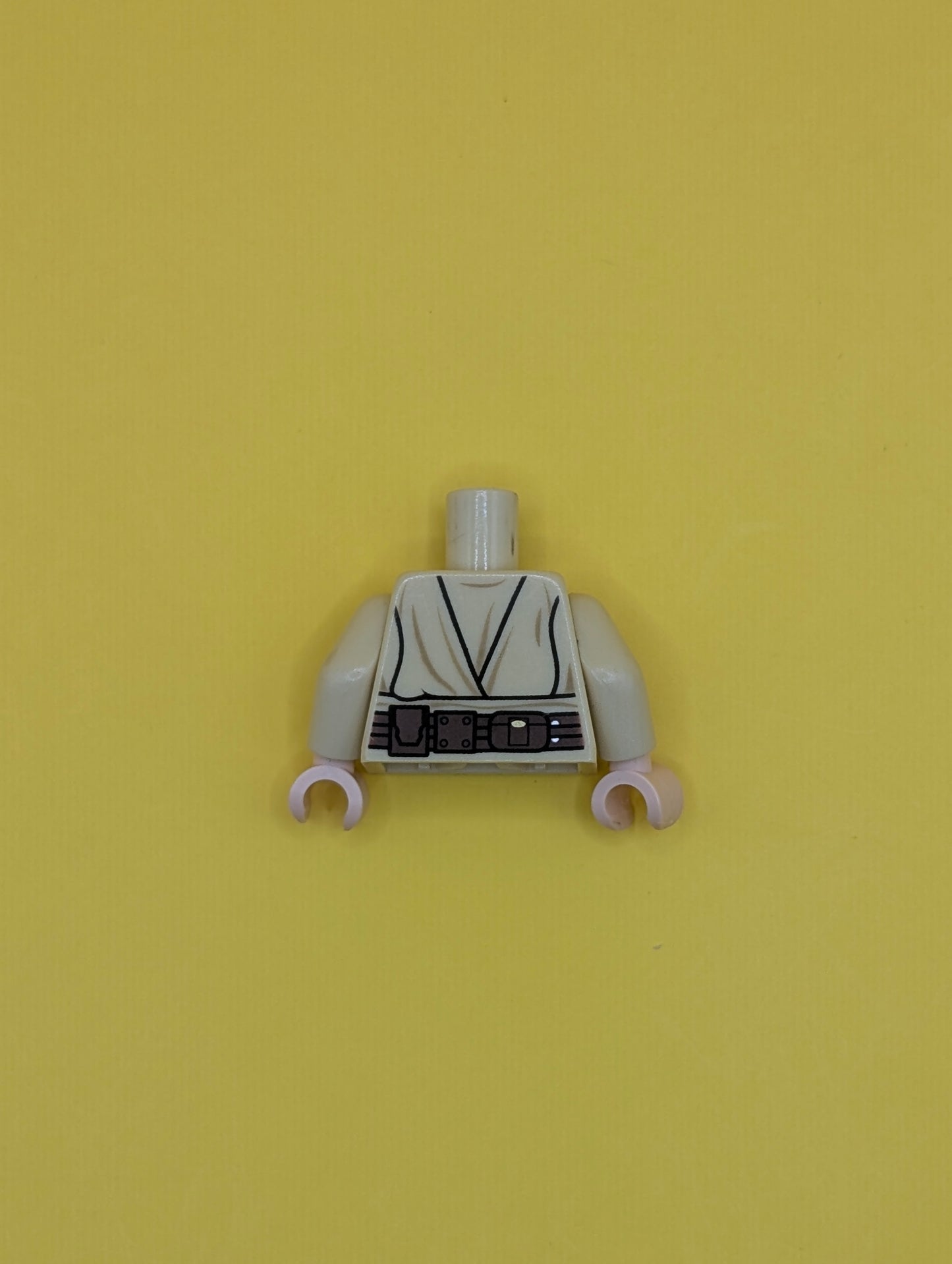 Torso SW Layered Shirt, Reddish Brown Undershirt, Reddish Brown Belt with Large Buckle Pattern / Tan Arms / Light Nougat Hands 973pb1584c01 Lego