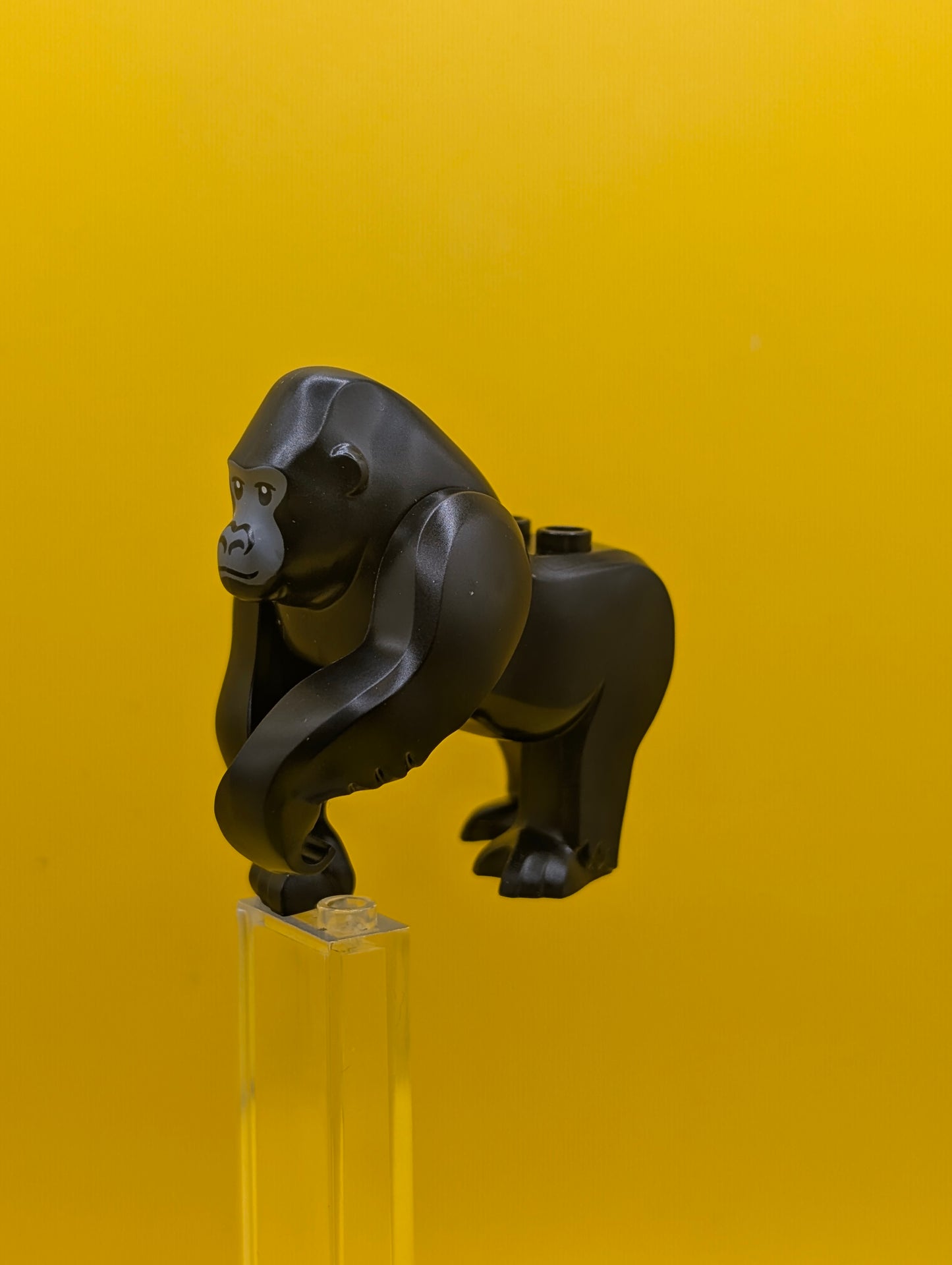 Gorilla gorilla01 with 2 Studs on Back with Dark Bluish Gray Face Pattern City Lego Minifigure