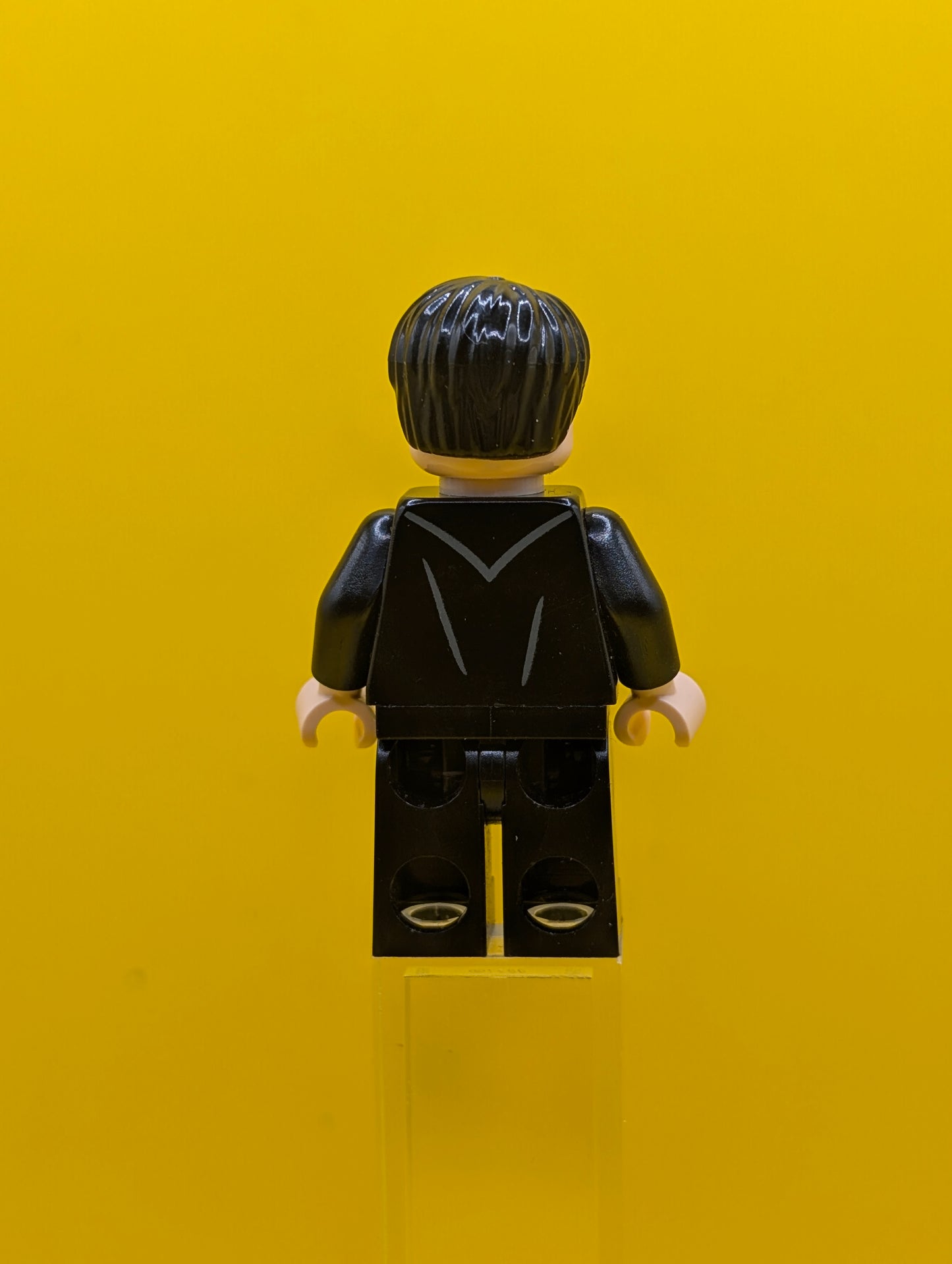 Harry Potter hp232 Dark Red Shirt and Tie, Black Robe Harry Potter Lego Minifigure