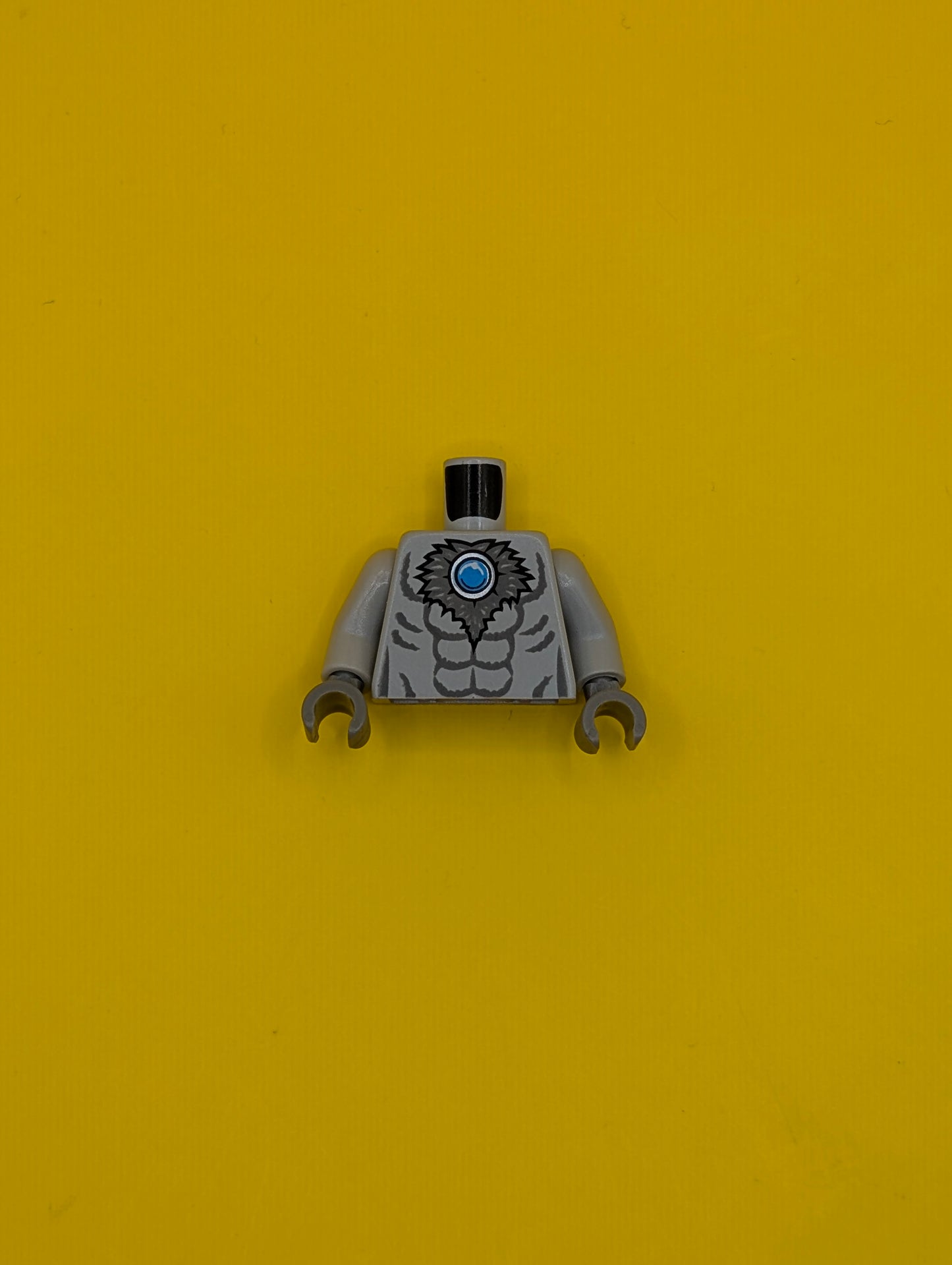 973pb1353c01 Torso Bare Chest with Muscles Outline, Dark Bluish Gray Fur and Dark Azure Round Jewel (Chi) Pattern / Light Bluish Gray Arms / Dark Bluish Gray Hands Lego Part