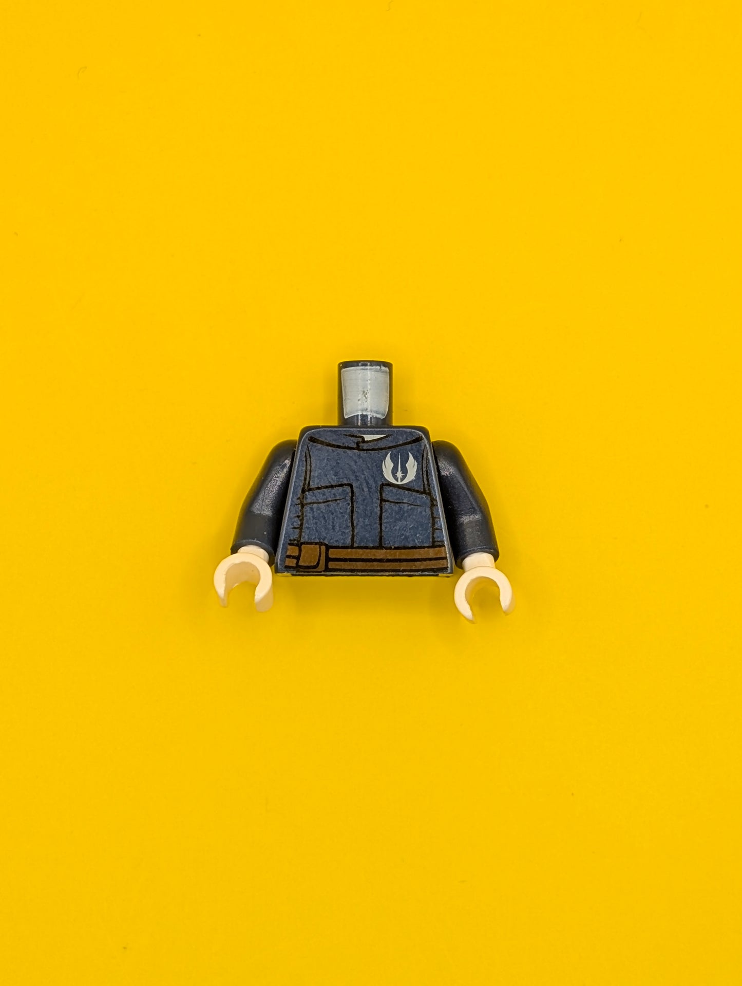 Torso SW Jacket with Brown Belt and Jedi Order Insignia Pattern / Dark Blue Arms / White Hands 973pb0629c01