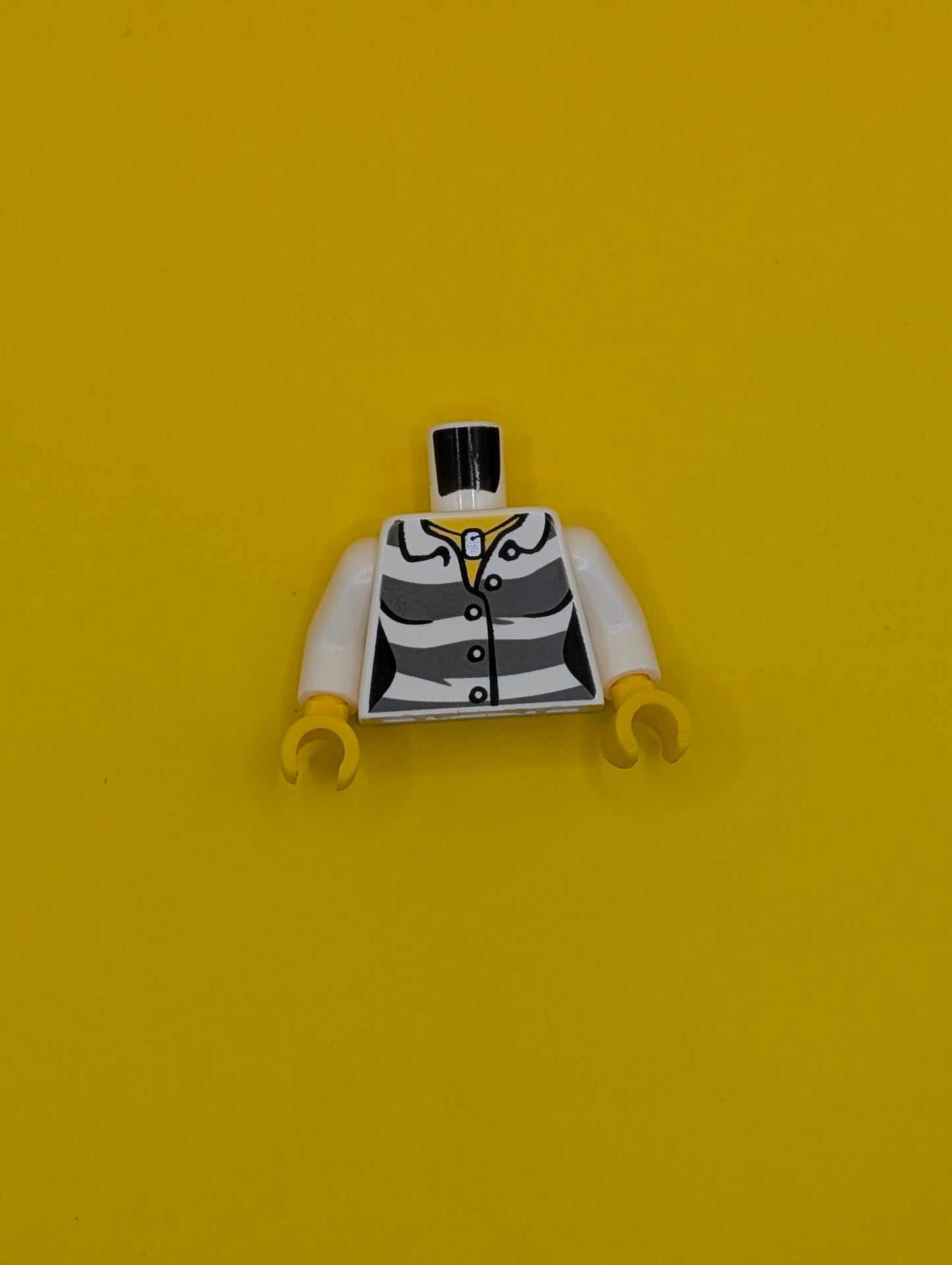 Torso Town Prisoner Female, Dark Bluish Gray Stripes, Buttons and ID Tag Pattern / White Arms / Yellow Hands 973pb1887c01 Lego