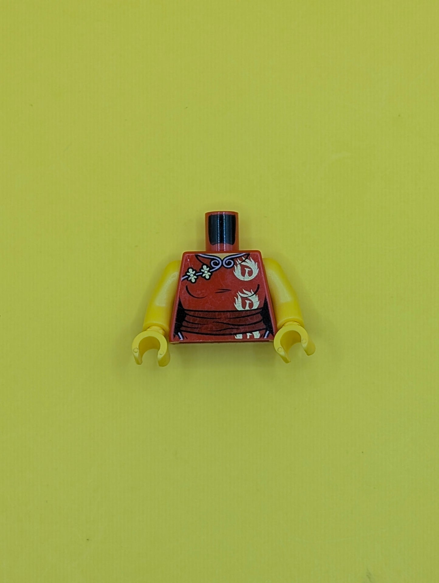 Torso Female Ninjago Robe with Dark Red Sash and Gold Phoenix Pattern / Yellow Arms / Yellow Hands 973pb0942c01 Lego