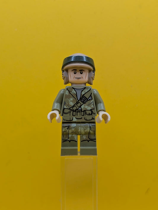 Endor Rebel Trooper 1 sw0645 (Olive Green) Star Wars Lego Minifigure