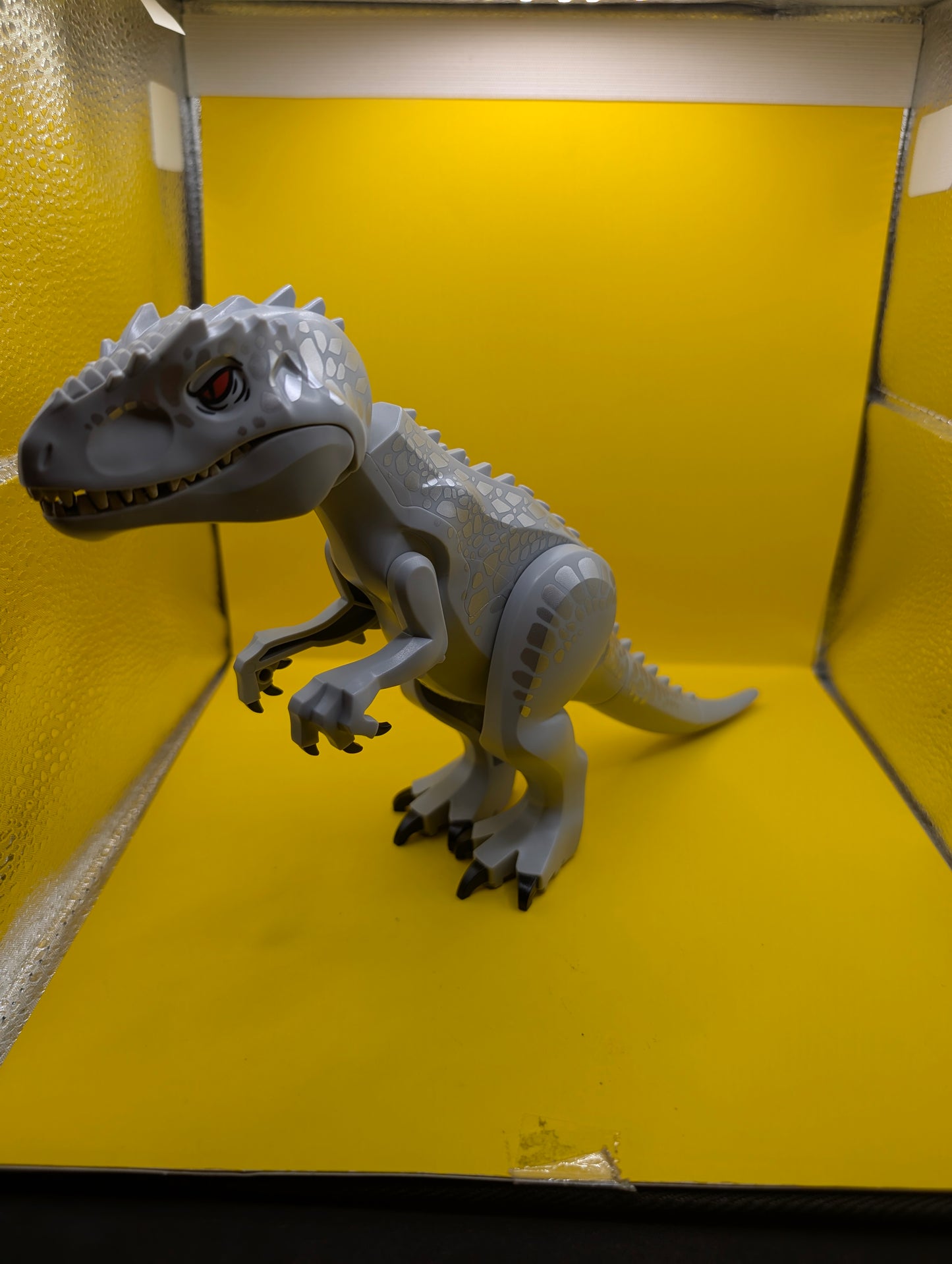 Dinosaur Indominus rex indorex02 with Silver Spots Jurassic World Lego Minifigure