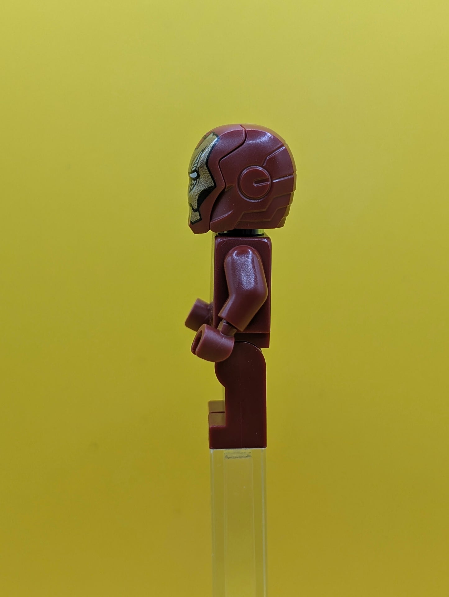 Iron Man sh0923 Mark 6 Armor, Large Helmet Visor, Battle Damage Marvel Lego Minifigure