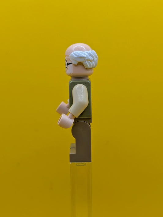 Ernie Prang hp193 Olive Green Vest Knit, Half Bald, Dark Tan Legs Harry Potter Lego Minifigure