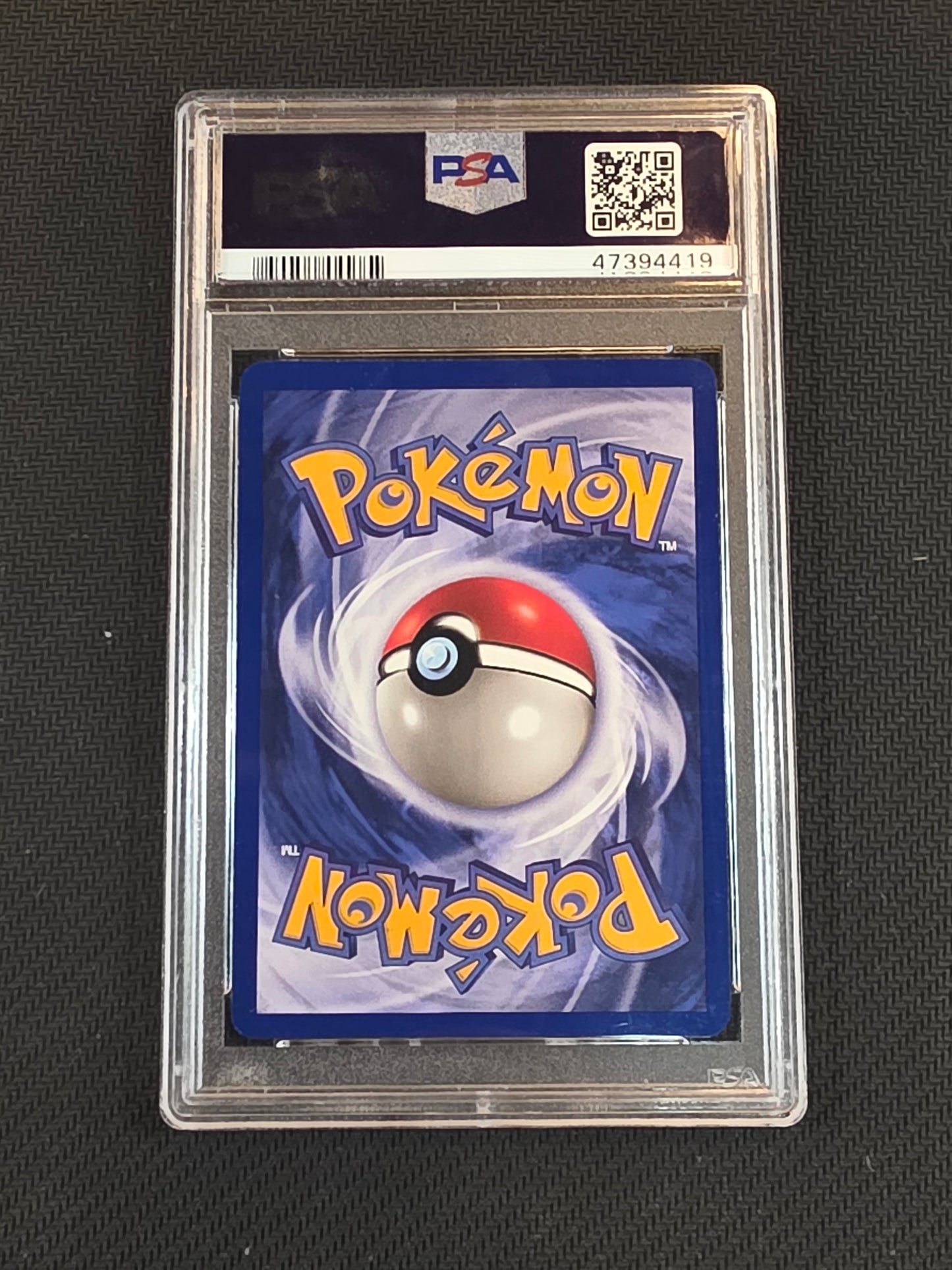 #016/102 Zapdos Base Set PSA 9