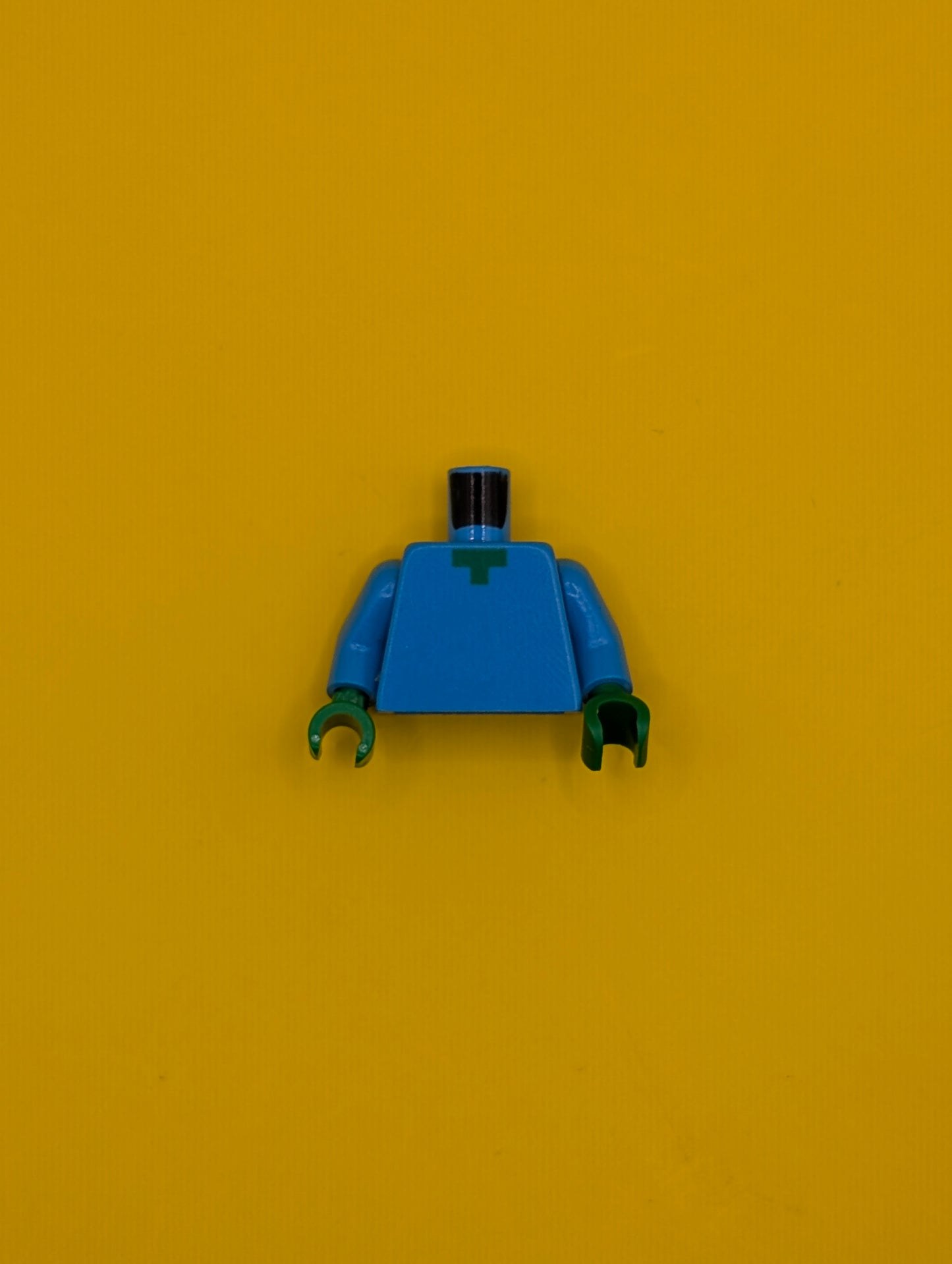973pb1814c01 Torso Pixelated Green Neck Pattern (Minecraft Zombie) / Dark Azure Arms / Green Hands Lego Part
