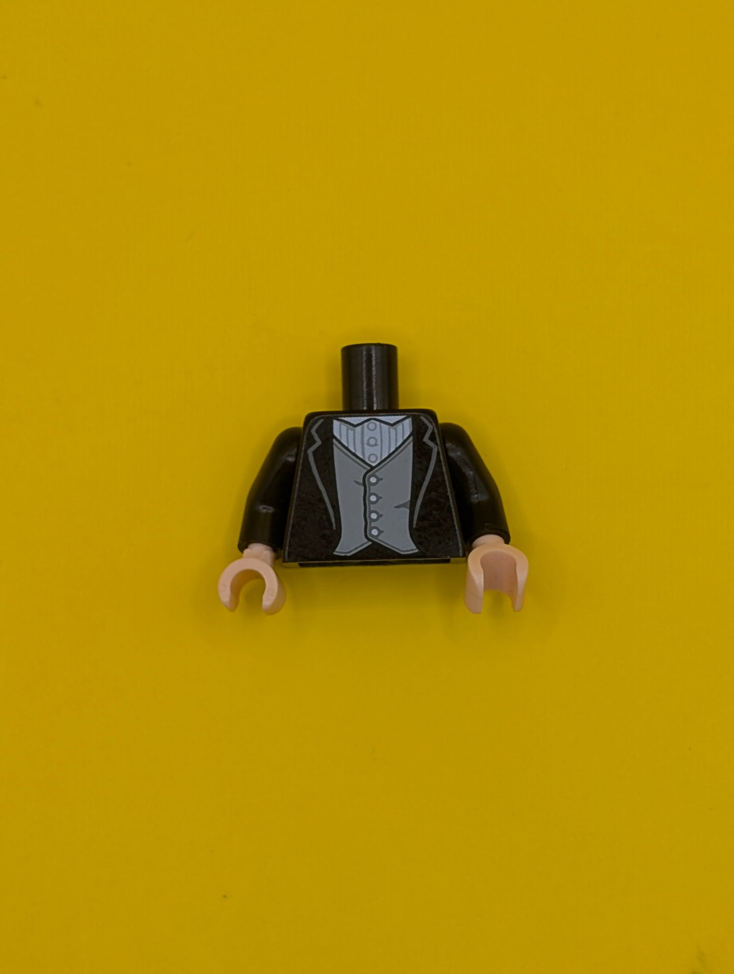 Torso Jacket, White Shirt with Pinstripes, Light Bluish Gray Vest Pattern / Black Arms / Light Nougat Hands 973pb3237c01