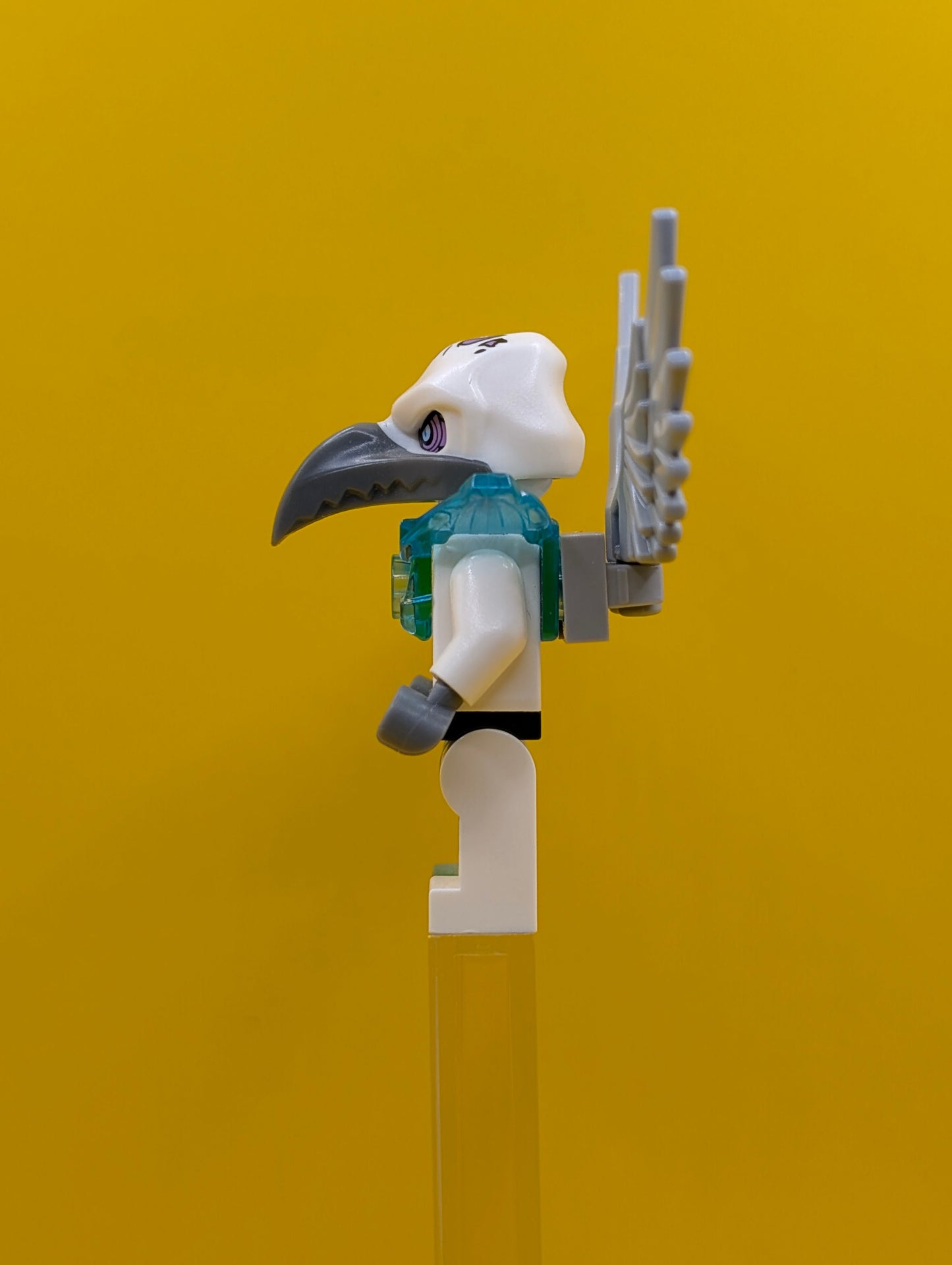 Voom Voom loc107 Trans-Light Blue Armor Legends Of Chima Lego Minifigure