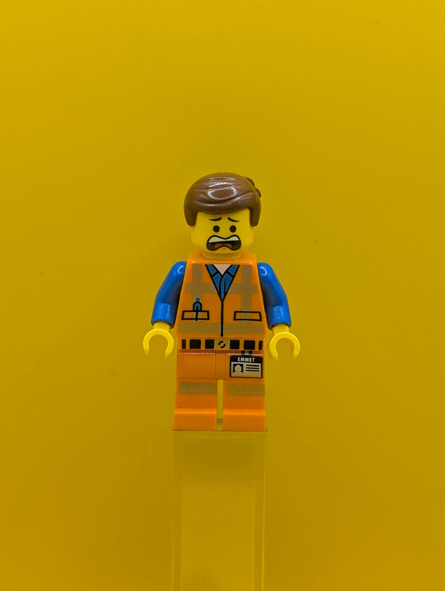 Emmet tlm087 Lopsided Closed Mouth Smile, without Piece of Resistance The Lego Movie Lego Minifigure