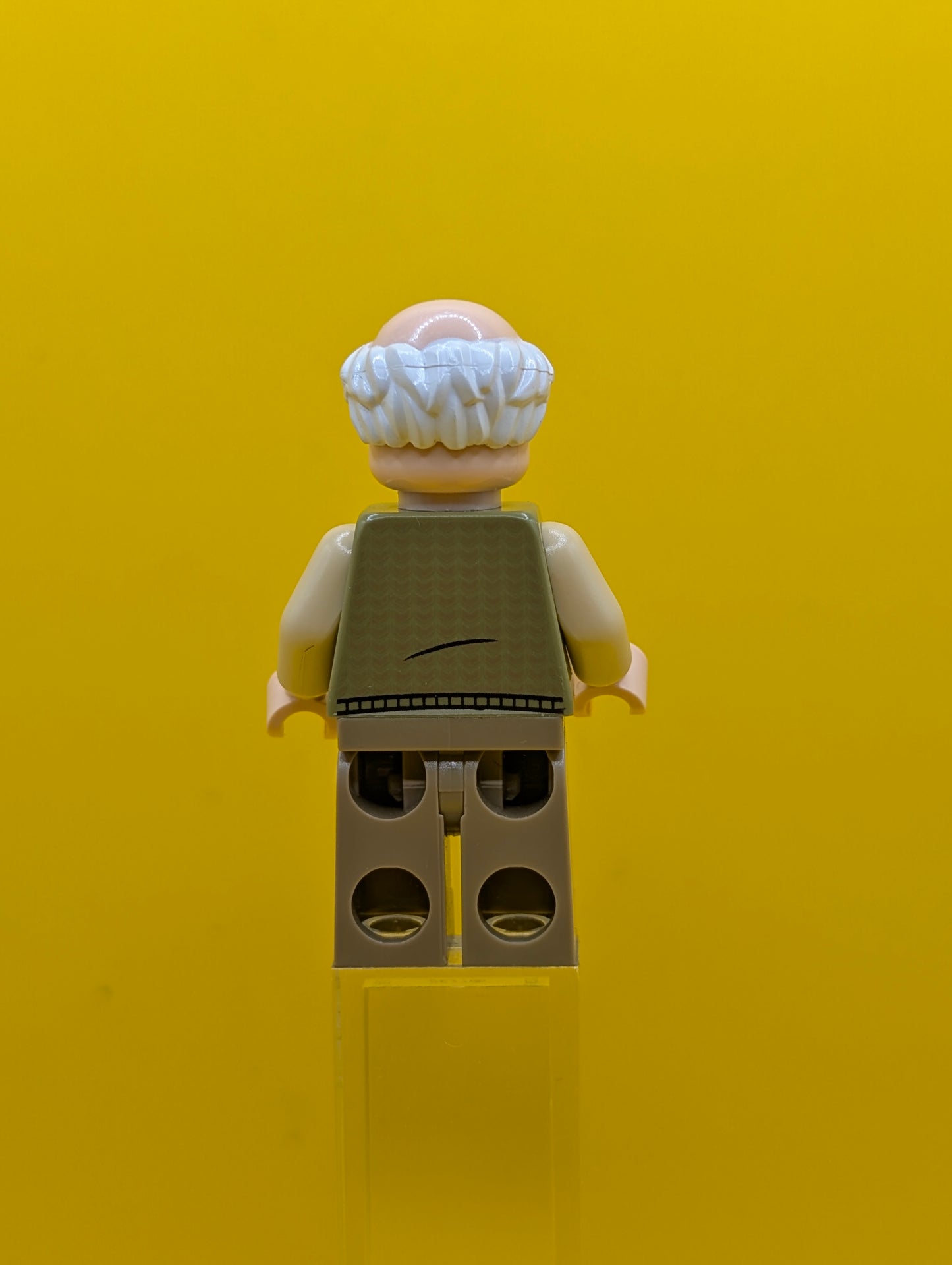 Ernie Prang hp193 Olive Green Vest Knit, Half Bald, Dark Tan Legs Harry Potter Lego Minifigure