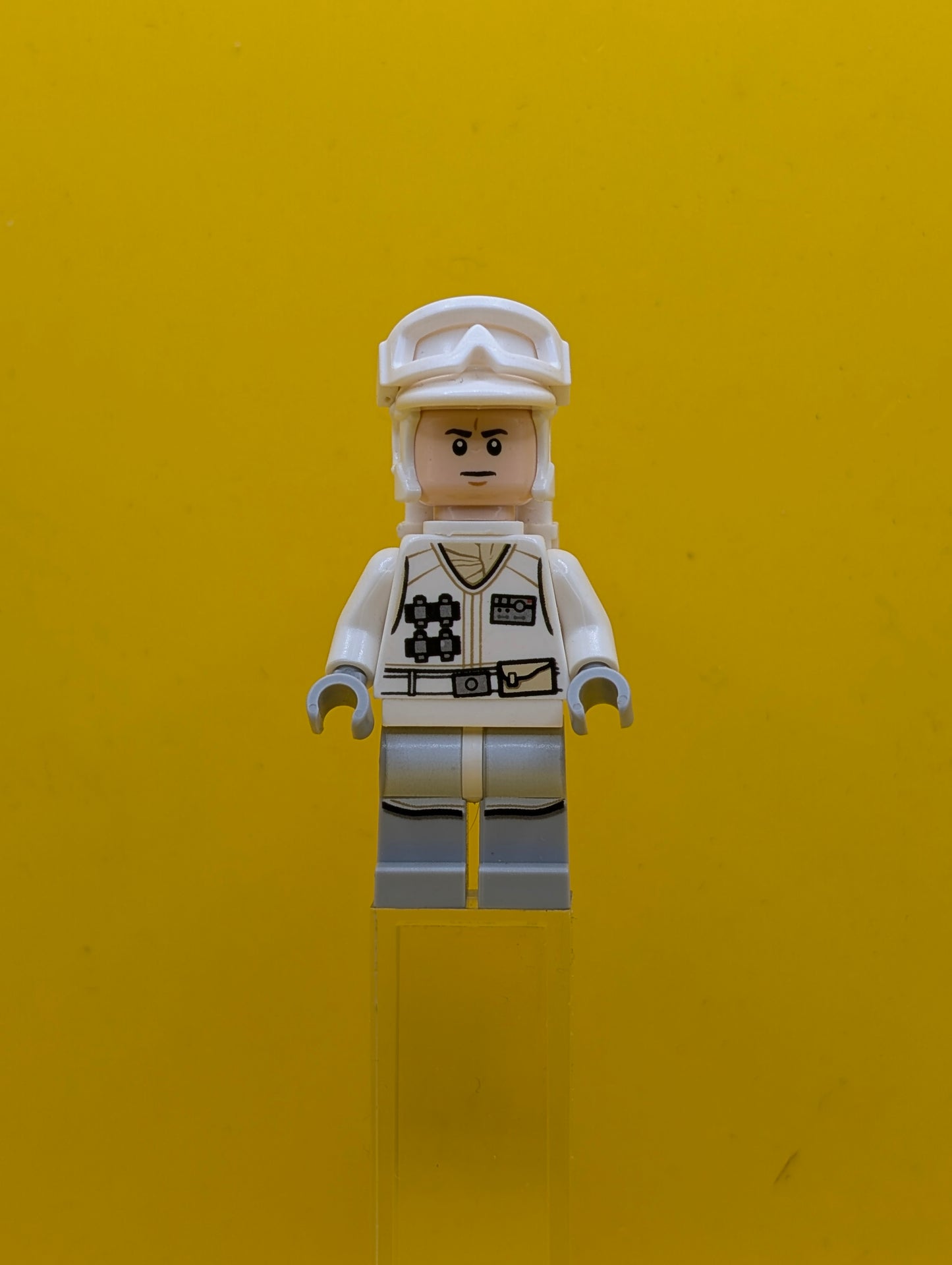 Hoth Rebel Trooper sw0708 White Uniform (Frown) Star Wars Lego Minifigure