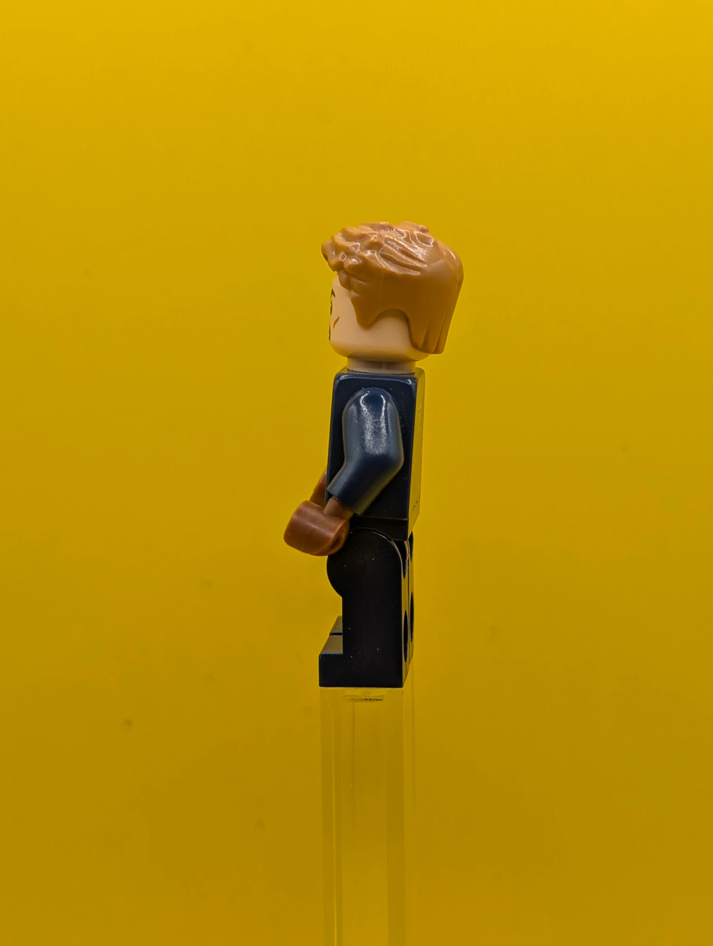Captain America sh0264 Dark Blue Suit with Reddish Brown Belt and Harness, Reddish Brown Hands, Hair, Dark Brown Eyebrows Marvel Lego Minifigure