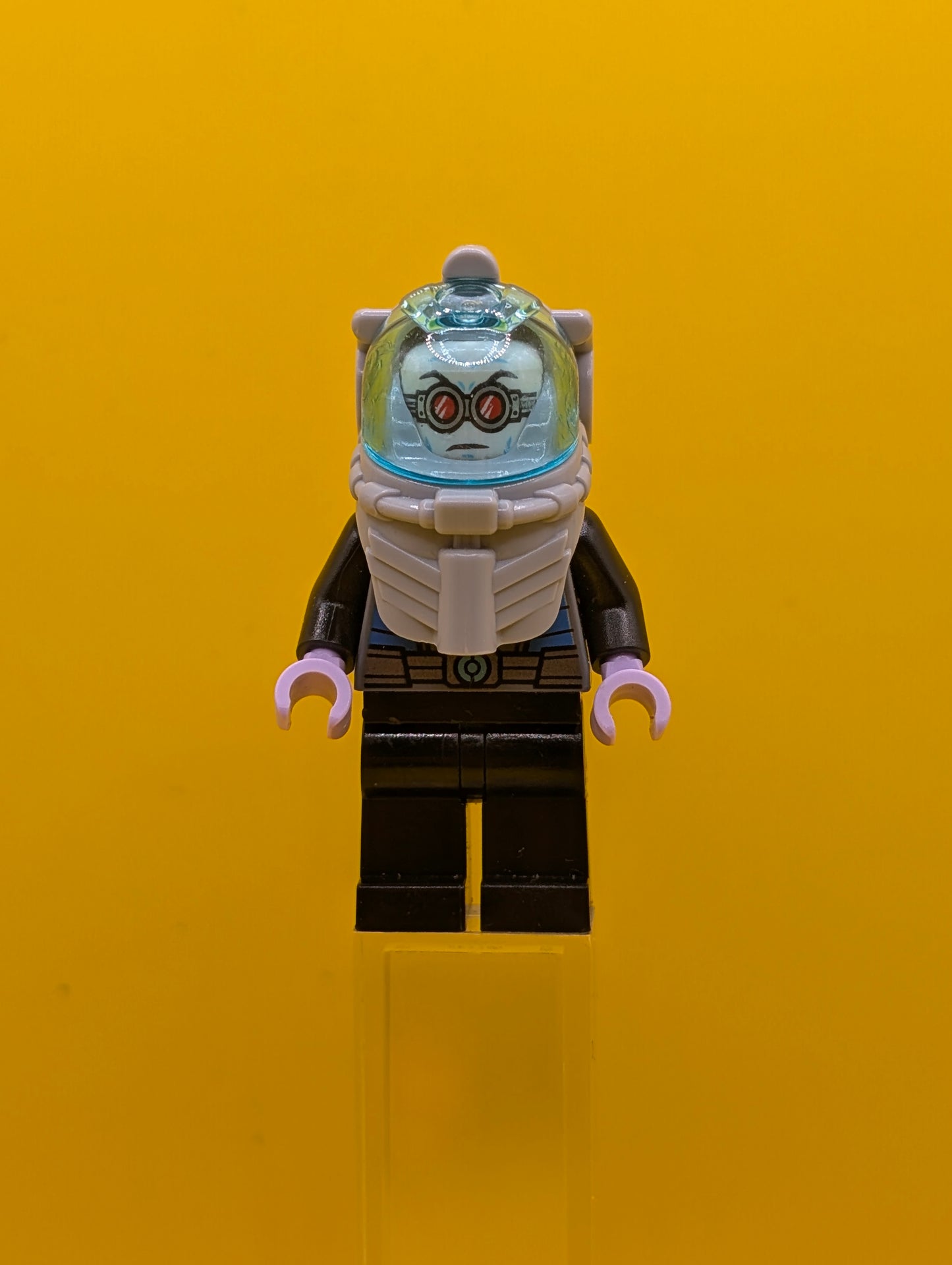 Mr. Freeze sh0355 Black DC Lego Minifigure