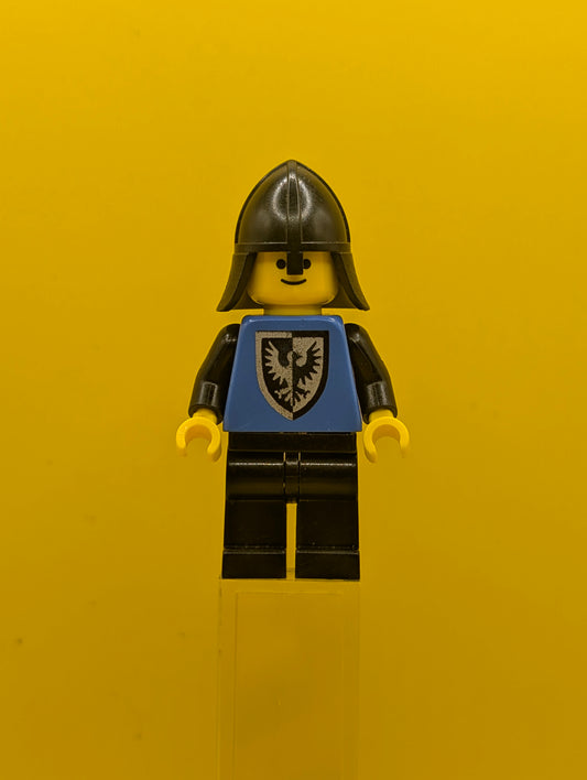 Black Falcon cas101a Black Legs, Black Neck-Protector, Shield Bottom Round (Vintage) Castle Lego Minifigure