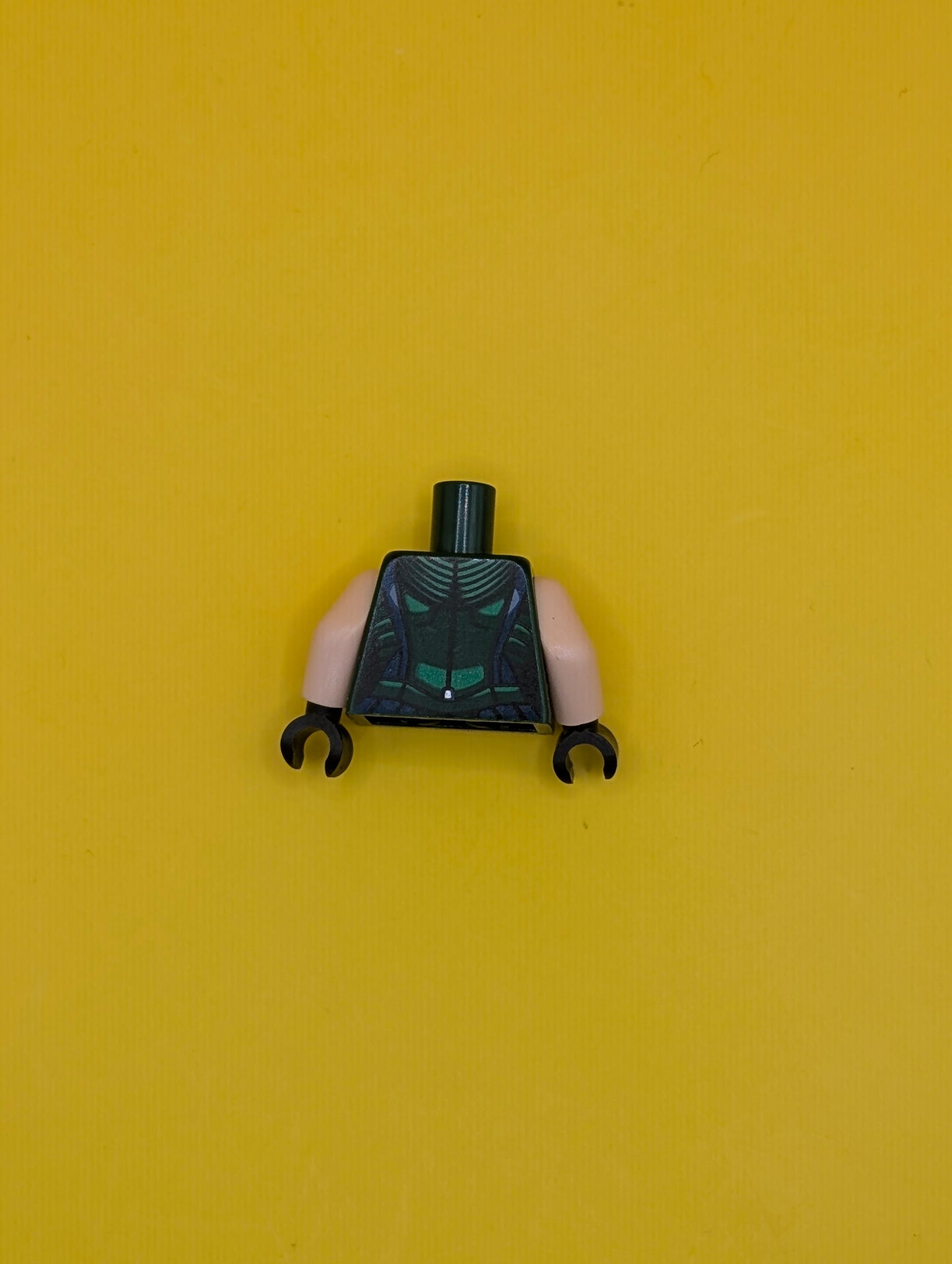 973pb2650c01 Torso Female Outline, Black Neckline and Lines, Dark Blue Trim and Belt Pattern / Light Nougat Arms / Black Hands Lego Part
