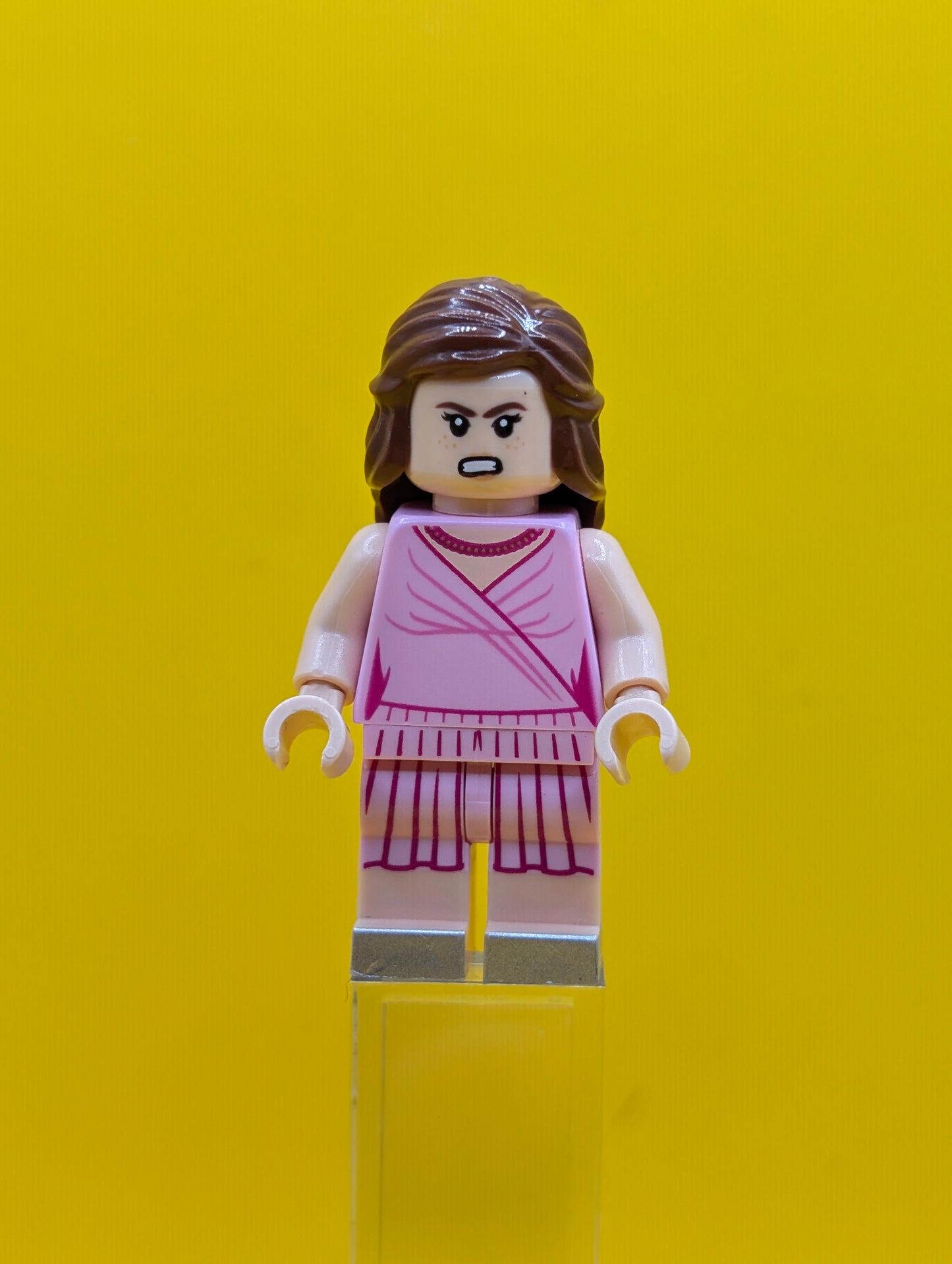 Hermione Granger hp225 Bright Pink Dress, Legs Harry Potter Lego Minifigure