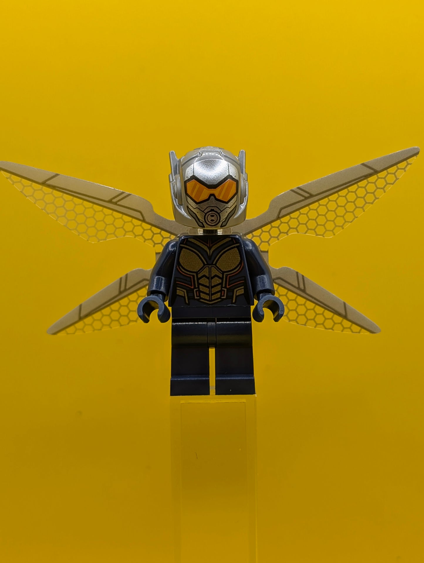 The Wasp sh0927 (Hope van Dyne) - Trans-Clear Wings with Hexagons Marvel Lego Minifigure