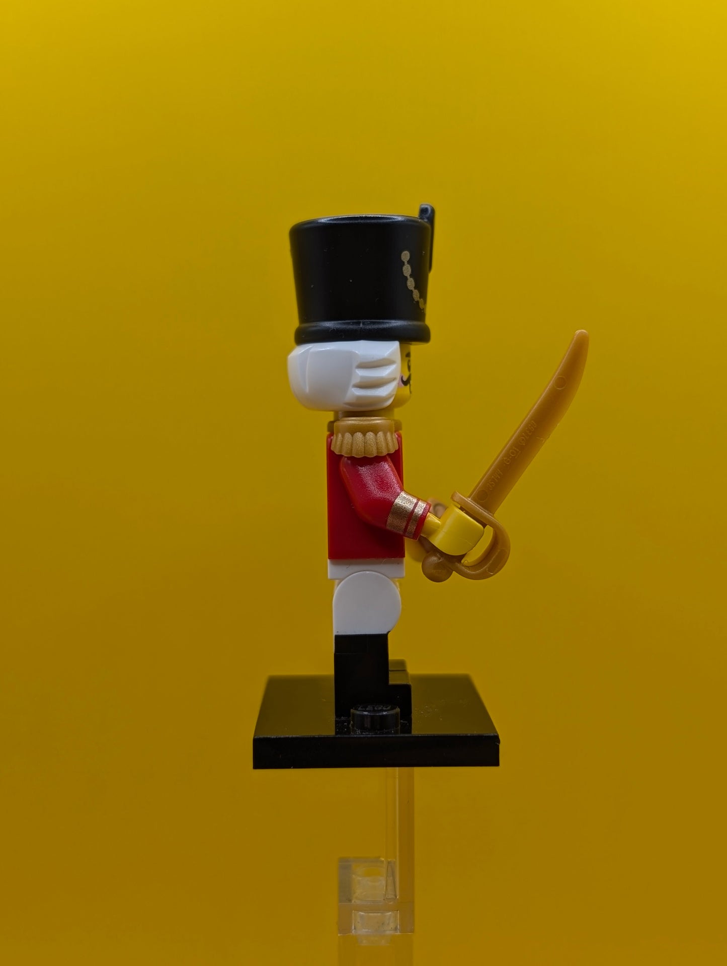 Nutcracker col23-1 Series 23 (complete Set with Stand and Accessories) CMF Minifigure Lego